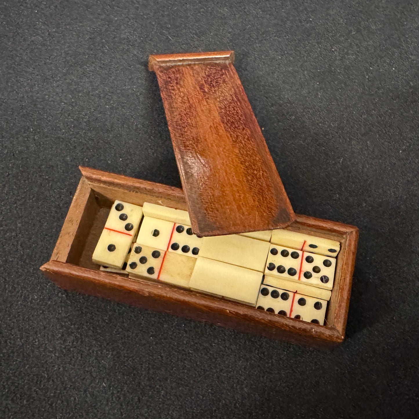 Jeu de dominos XIXe miniature