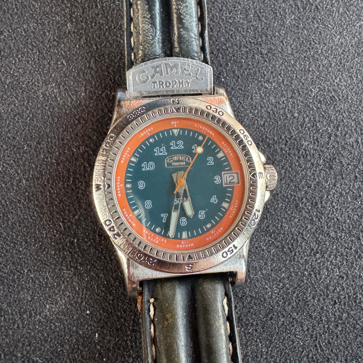 Montre vintage " Camel trophy" -Edition Collector authentique