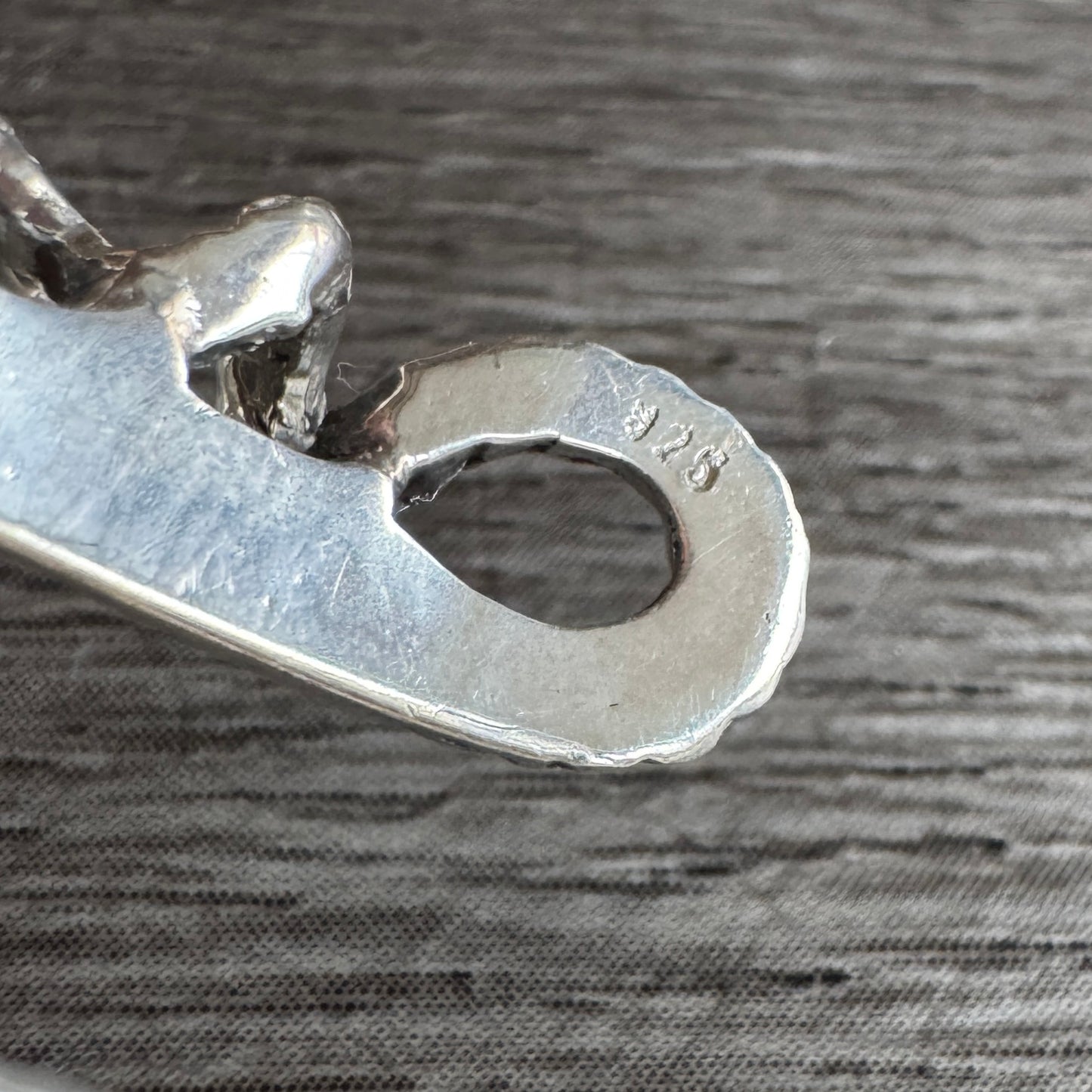 Bracelet en argent « décor serpent »