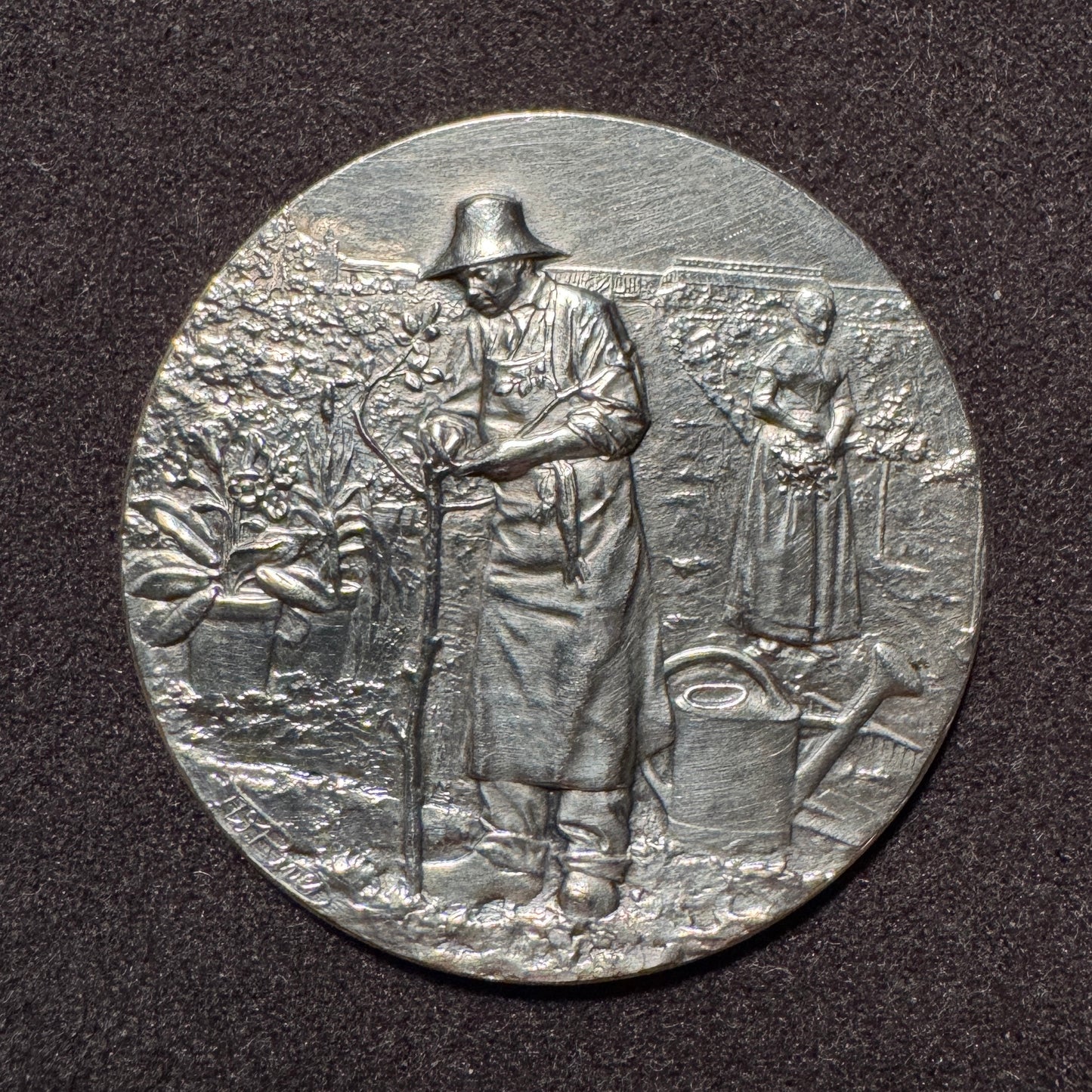 Médaille ancienne en argent « le potager » par Rivet