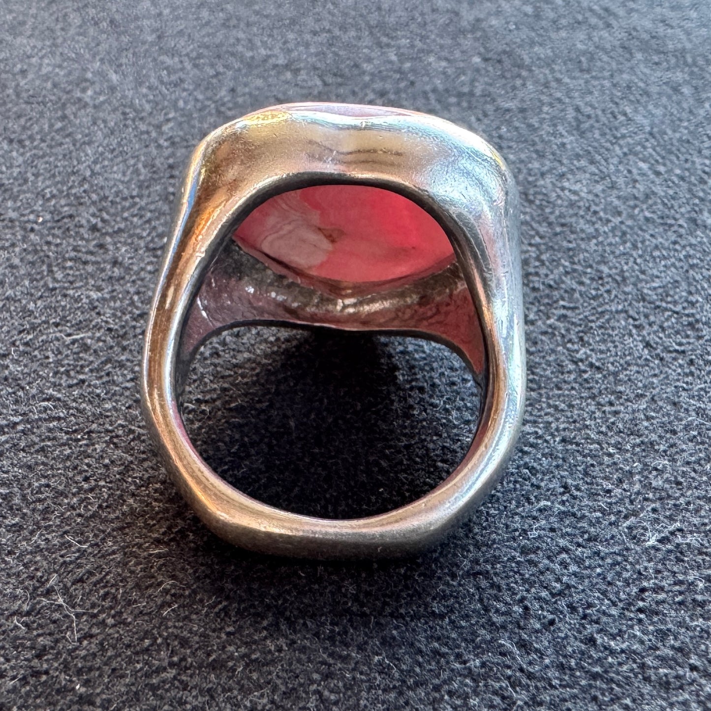 Bague en argent et cabochon Rhodochrosite en forme de cœur