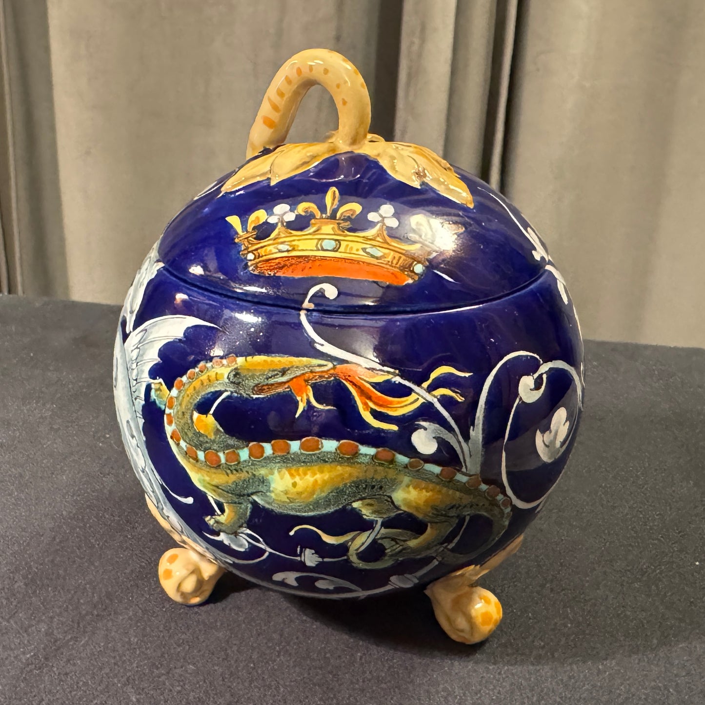 Boîte ancienne Ulysse Blois Balon - « salamandre François 1er »