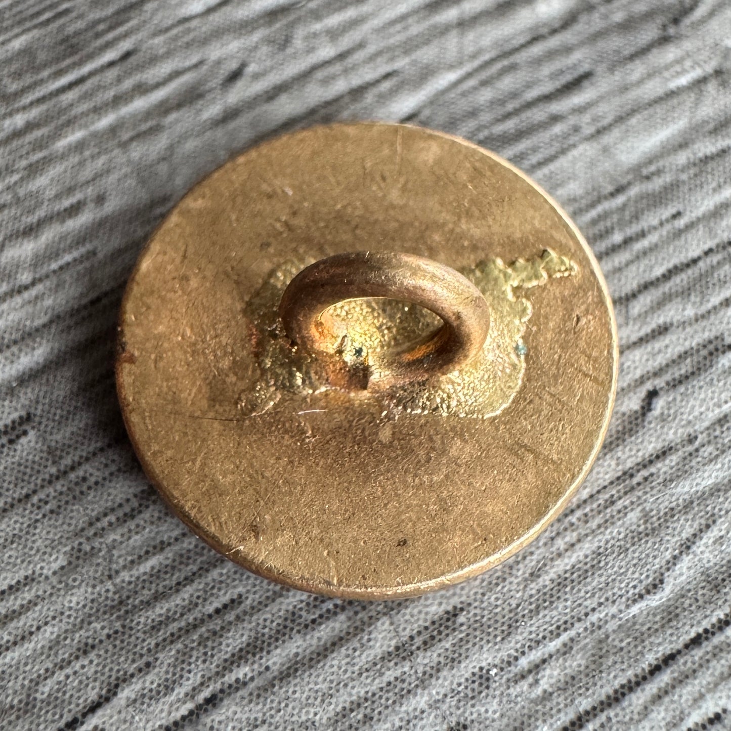 Bouton ancien « trèfle à 4 feuilles » - bronze emaillé