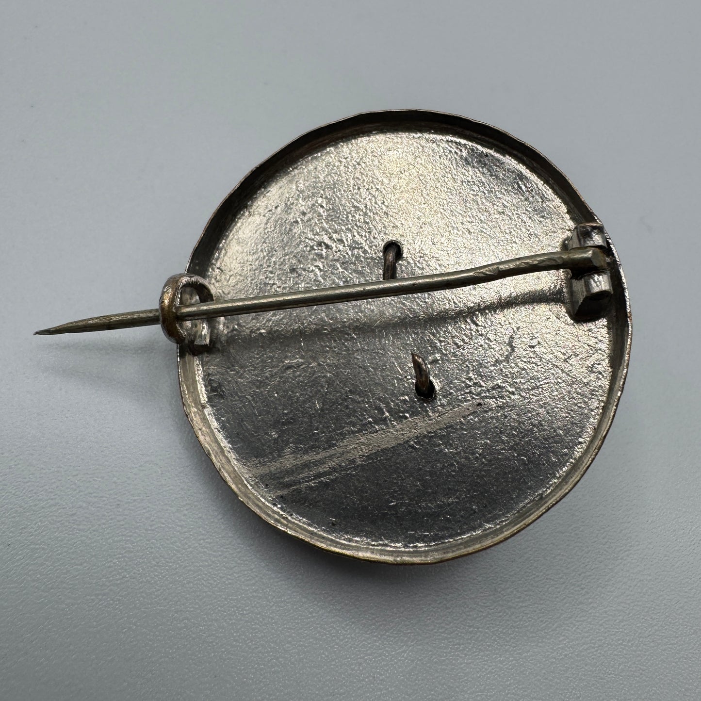 Broche ancienne « cheval » - métal argenté