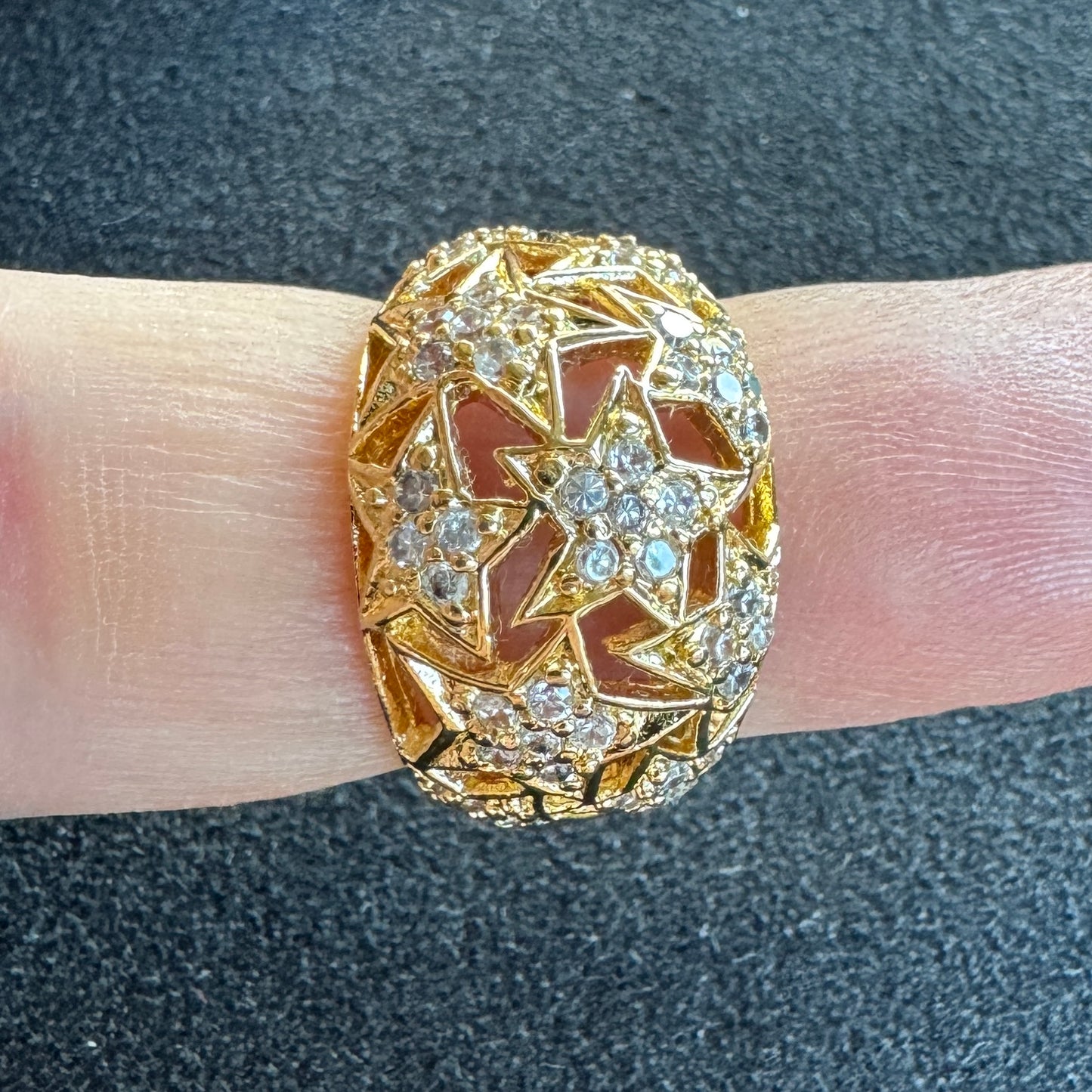 Bague en plaqué or et verroterie