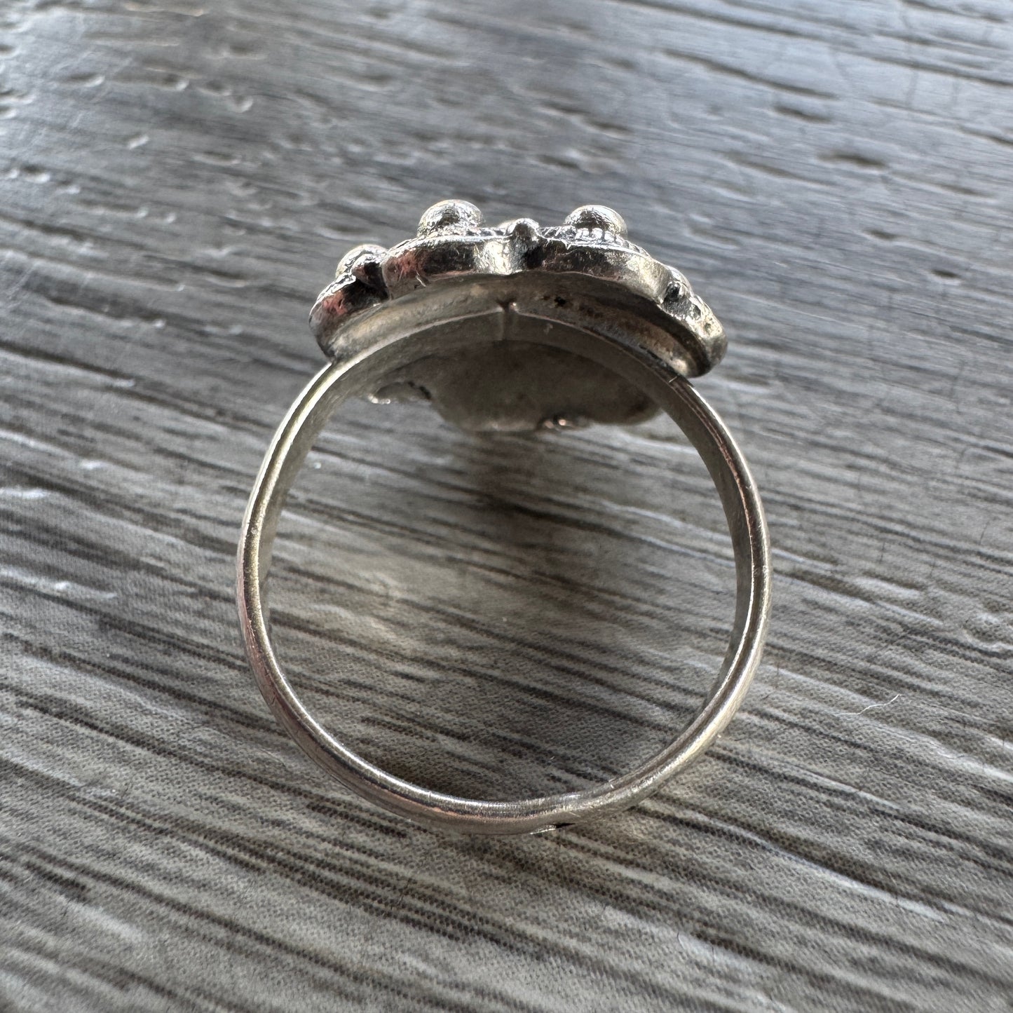 Bague ancien ethnique en argent