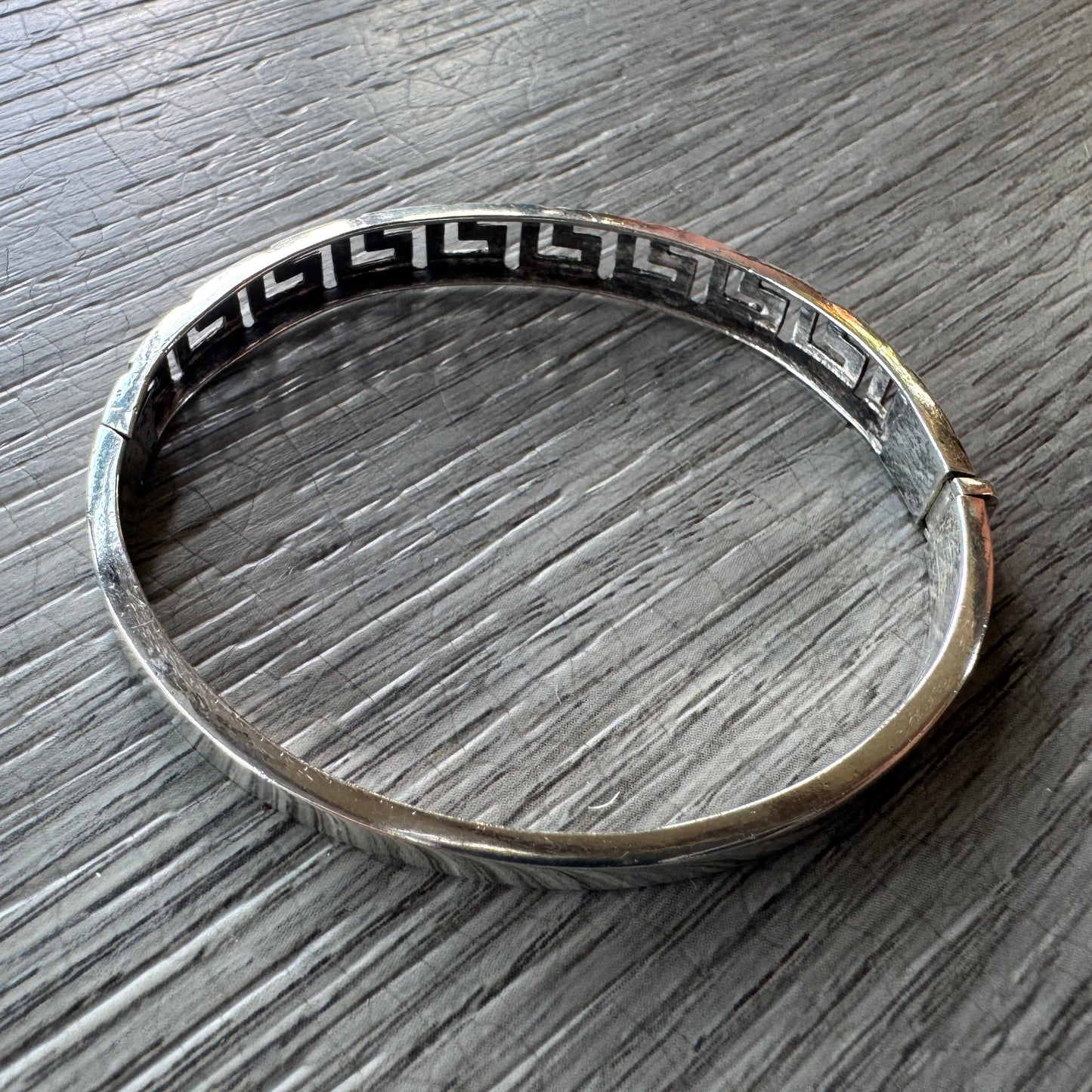 Bracelet en argent motif Grec ancien