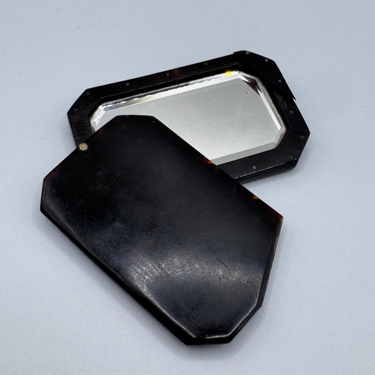 Miroir de poche ancien Napoléon III - écaille