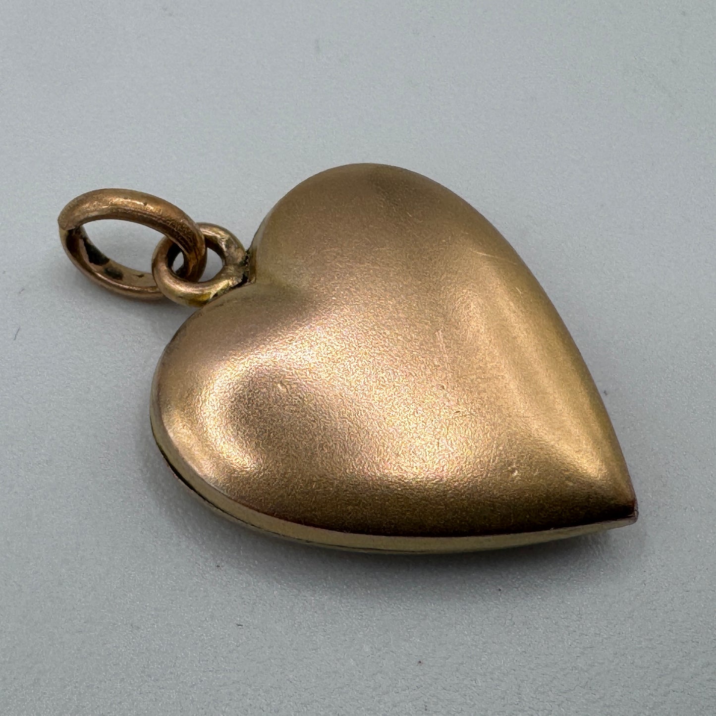 Pendentif ancien vers 1900 « cœur » en plaqué or