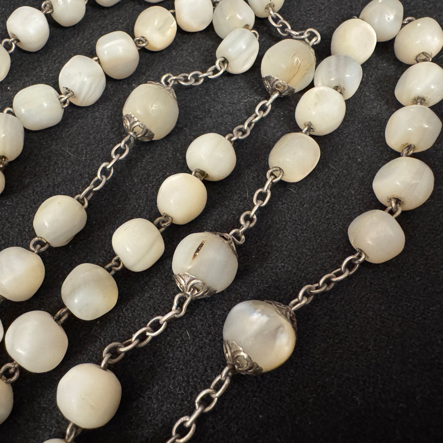 Chapelet ancien XIXeme en argent et perles de nacre
