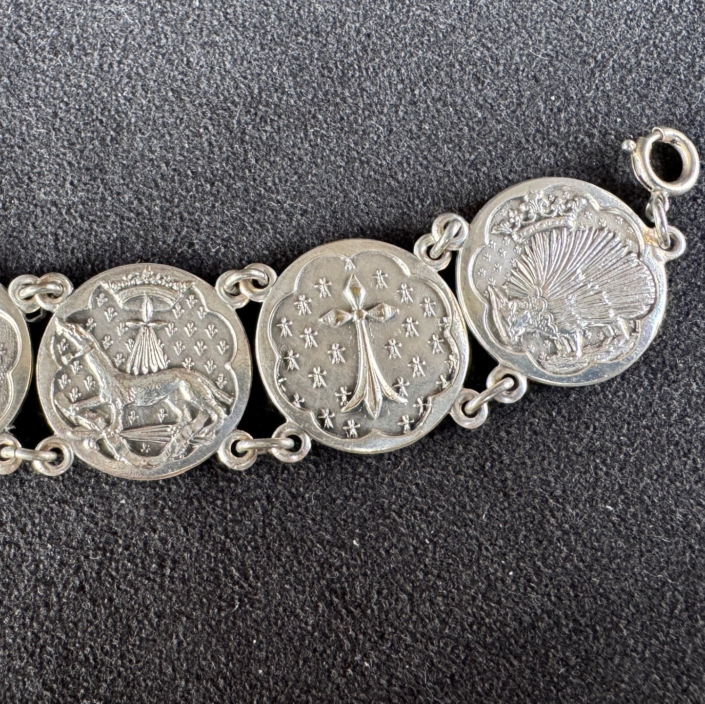 Bracelet ancien Souvenir de Bretagne - « Emblèmes des rois de France »