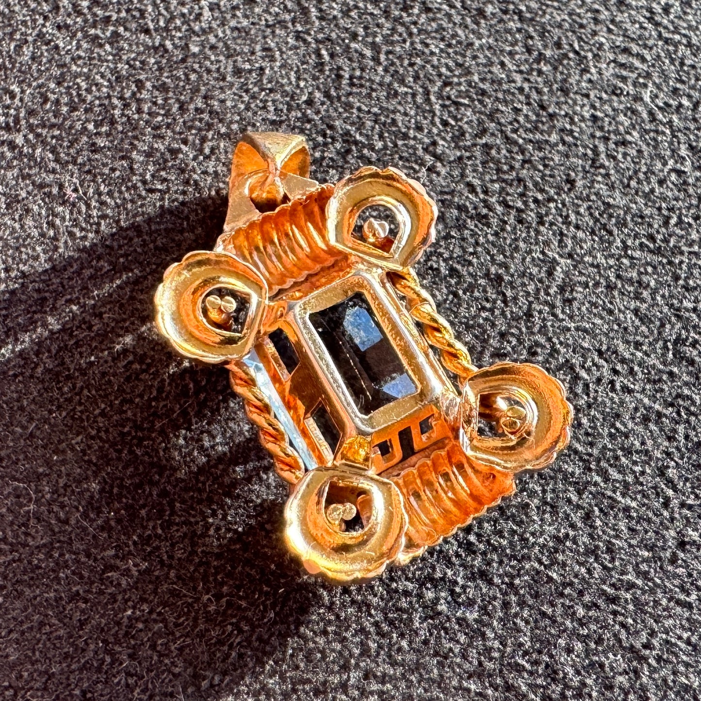 Pendentif ancien Art Déco en plaqué or