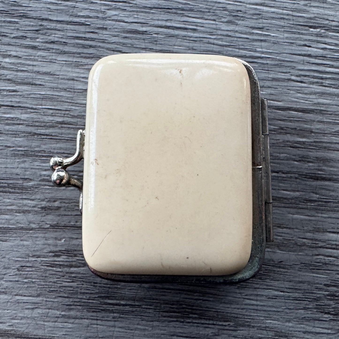 Porte monnaie ancien souvenir de communion - DIEPPE