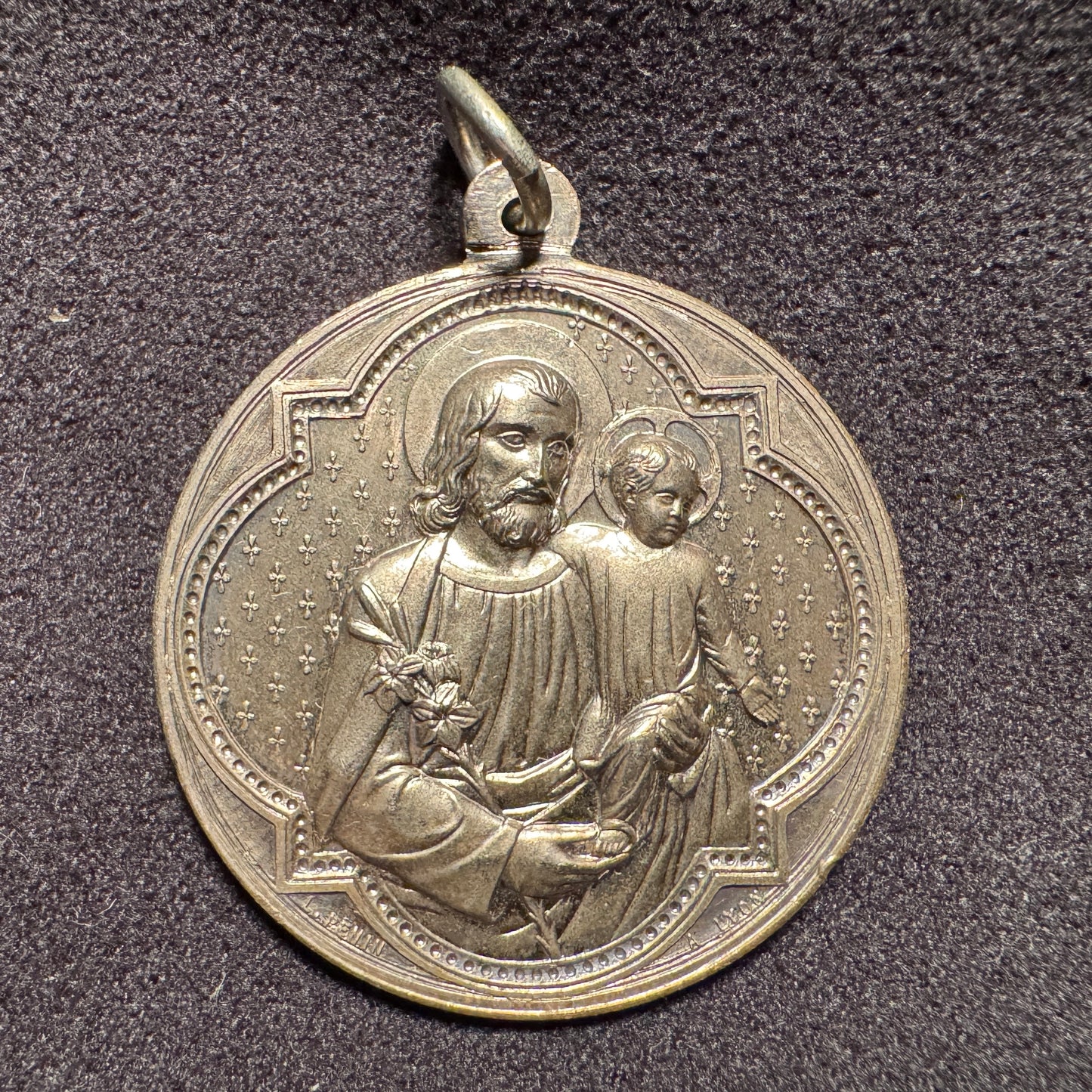 Médaille religieuse ancienne XIXeme « Saint Joseph » par Pénin