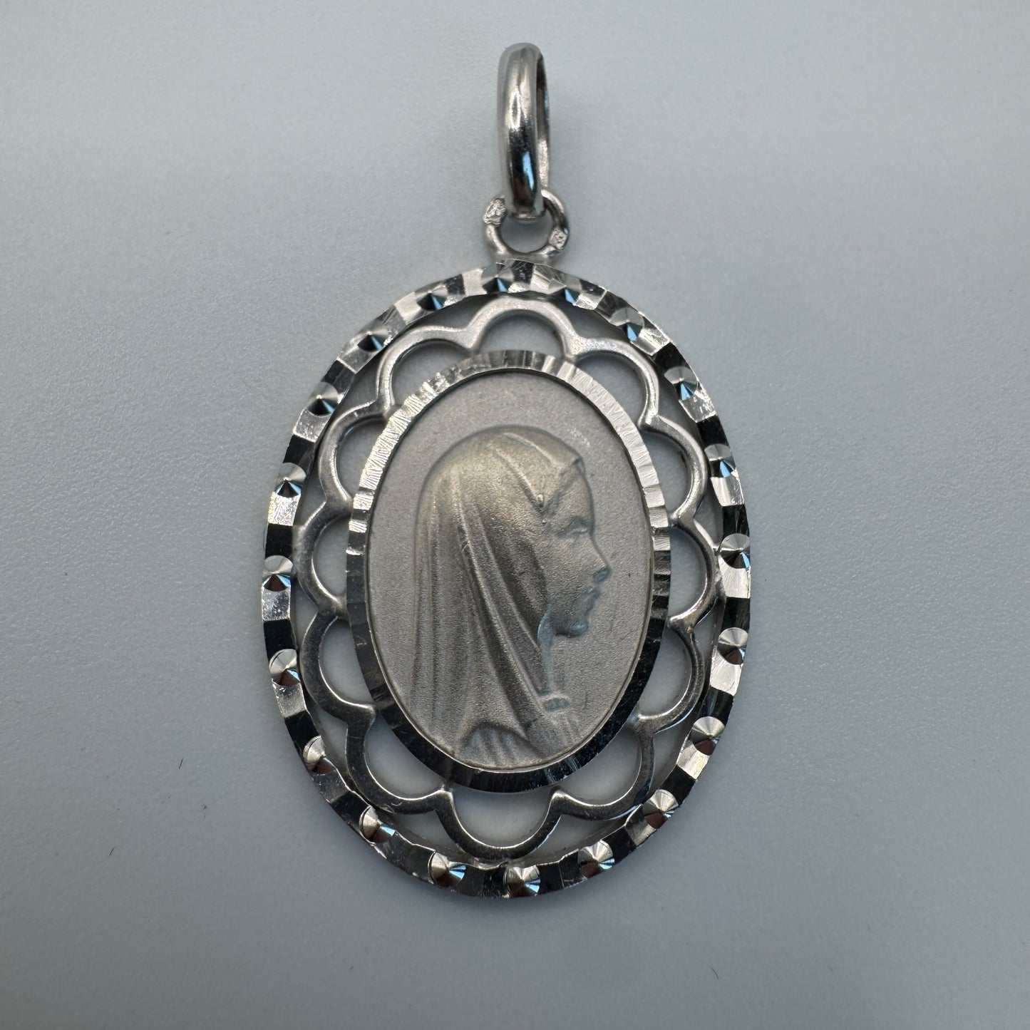 Médaille religieuse ancienne - « Sainte Vierge » - argent