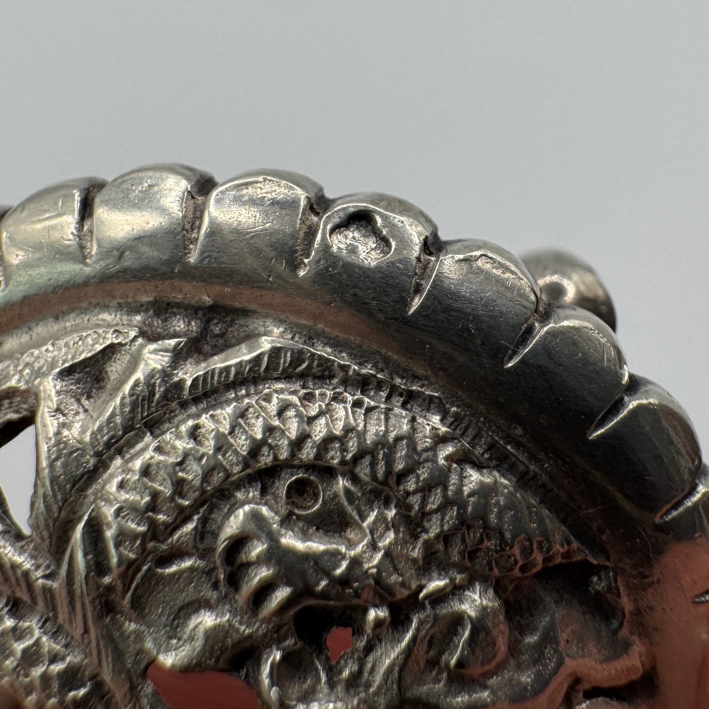 Broche ancienne Indochine « dragon » argent massif