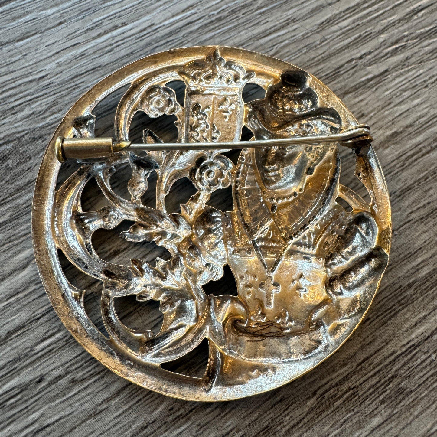 Broche ancienne « Marie de Medicis »