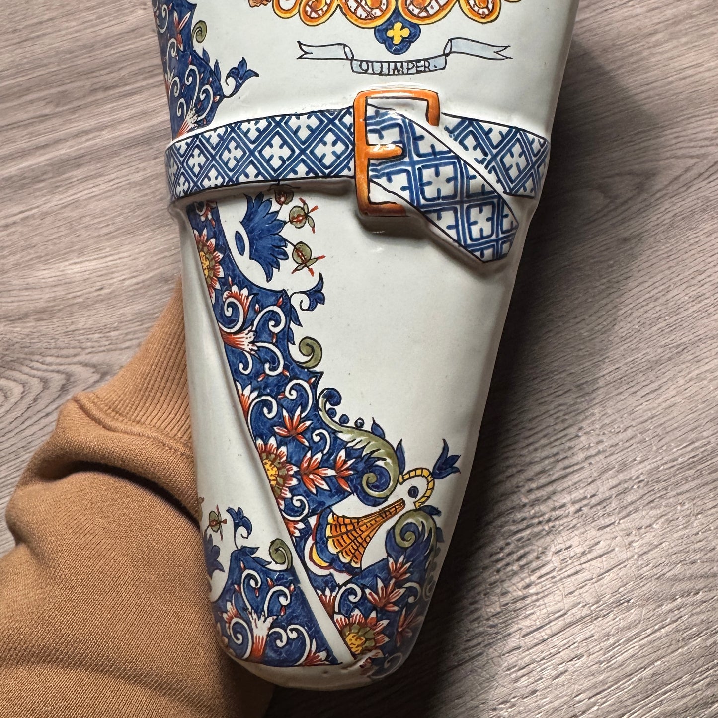 Bouquetière ancienne grand format PORQUIER BEAU - « Décor aux armes de Quimper »