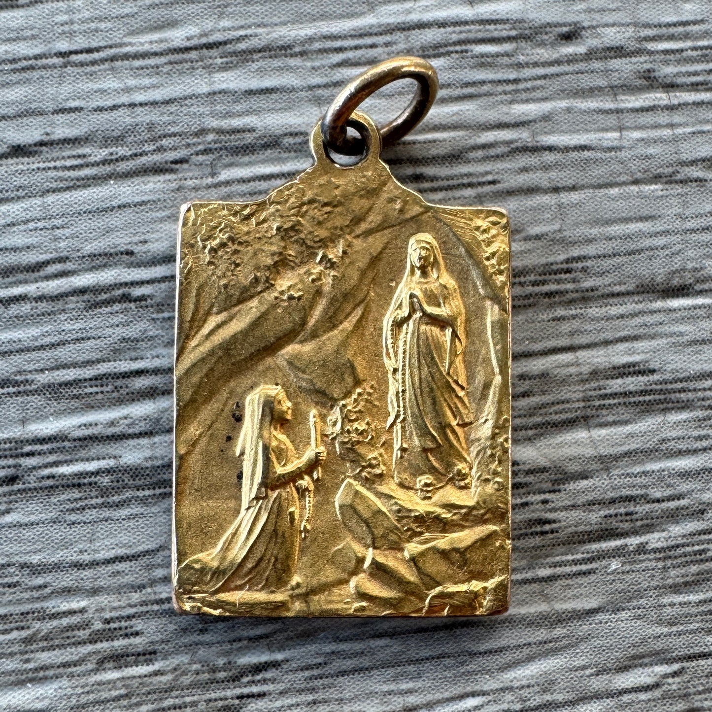 Médaille religieuse ancienne - Virgo Virginum