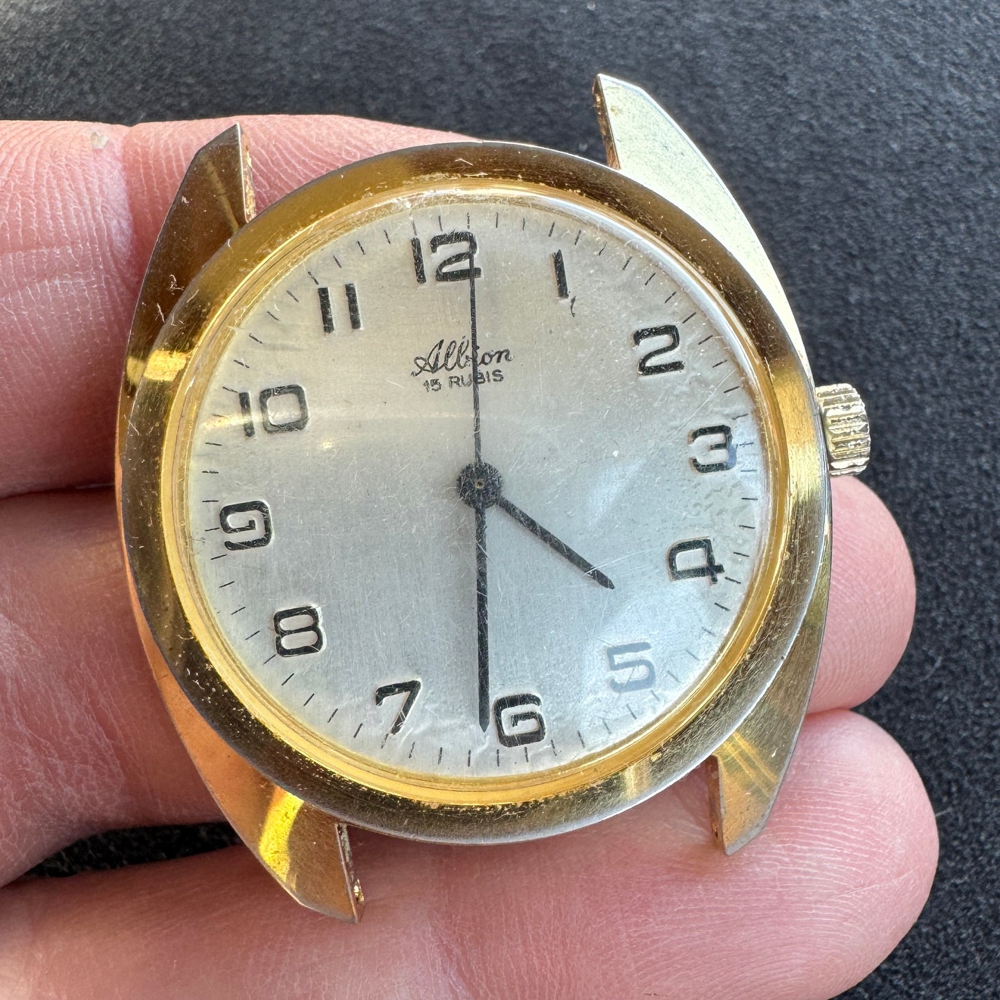 Montre bracelet mécanique ancienne ALBION