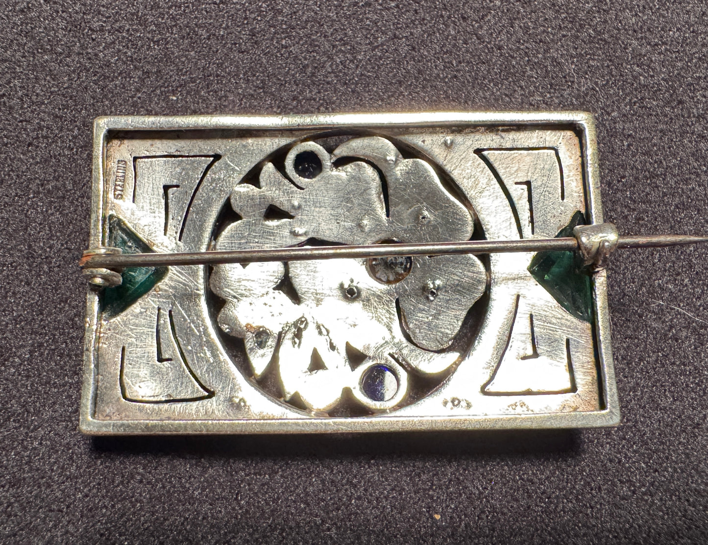 Superbe broche art deco « trèfle à 4 feuilles » argent sterling et pierres