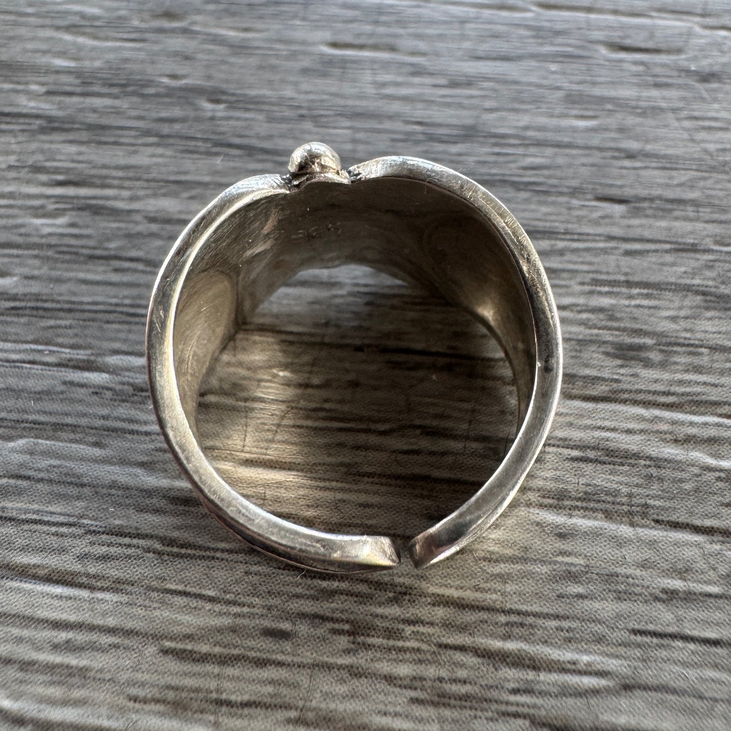 Bague en argent réglage