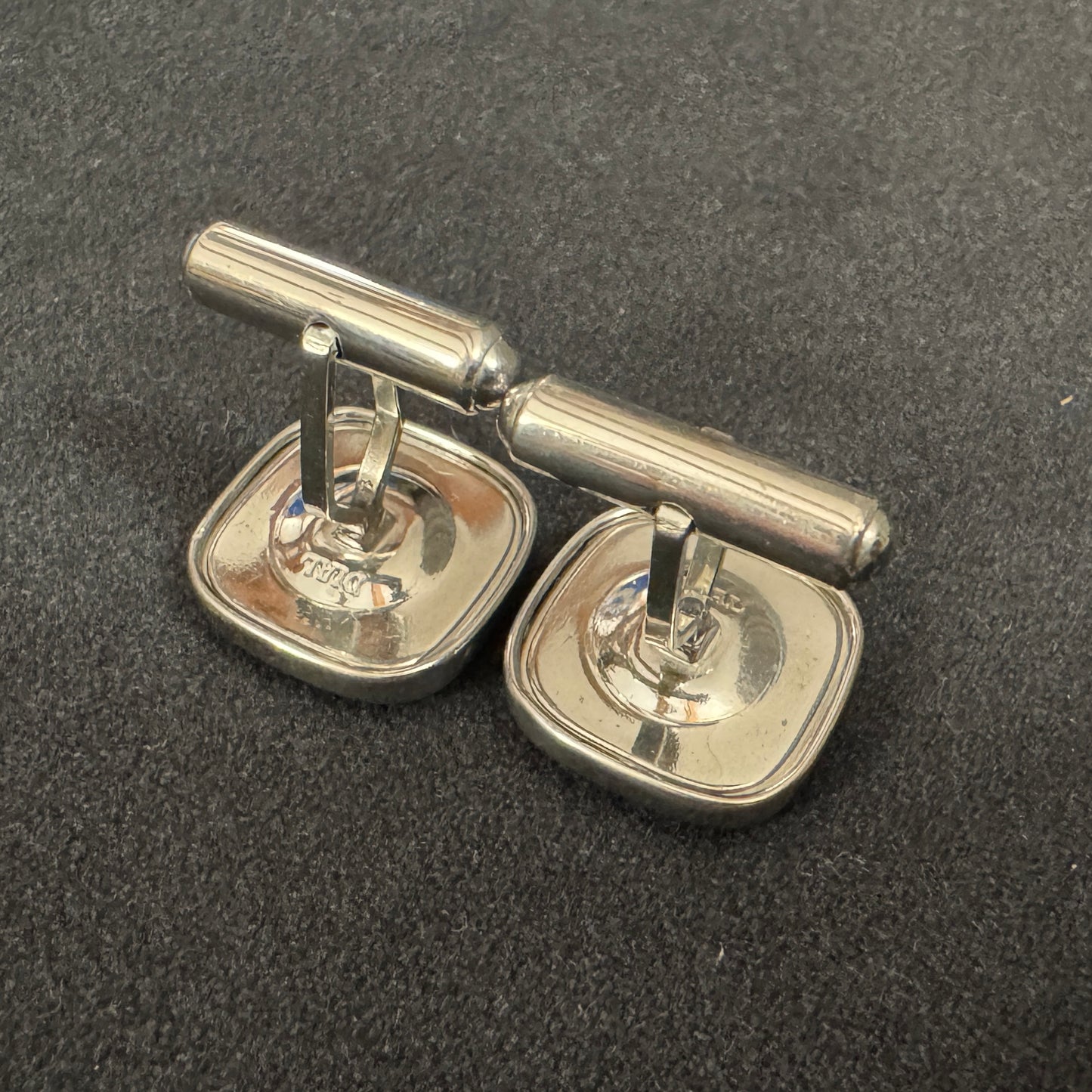 Boutons de manchette DIAL métal argenté et onyx