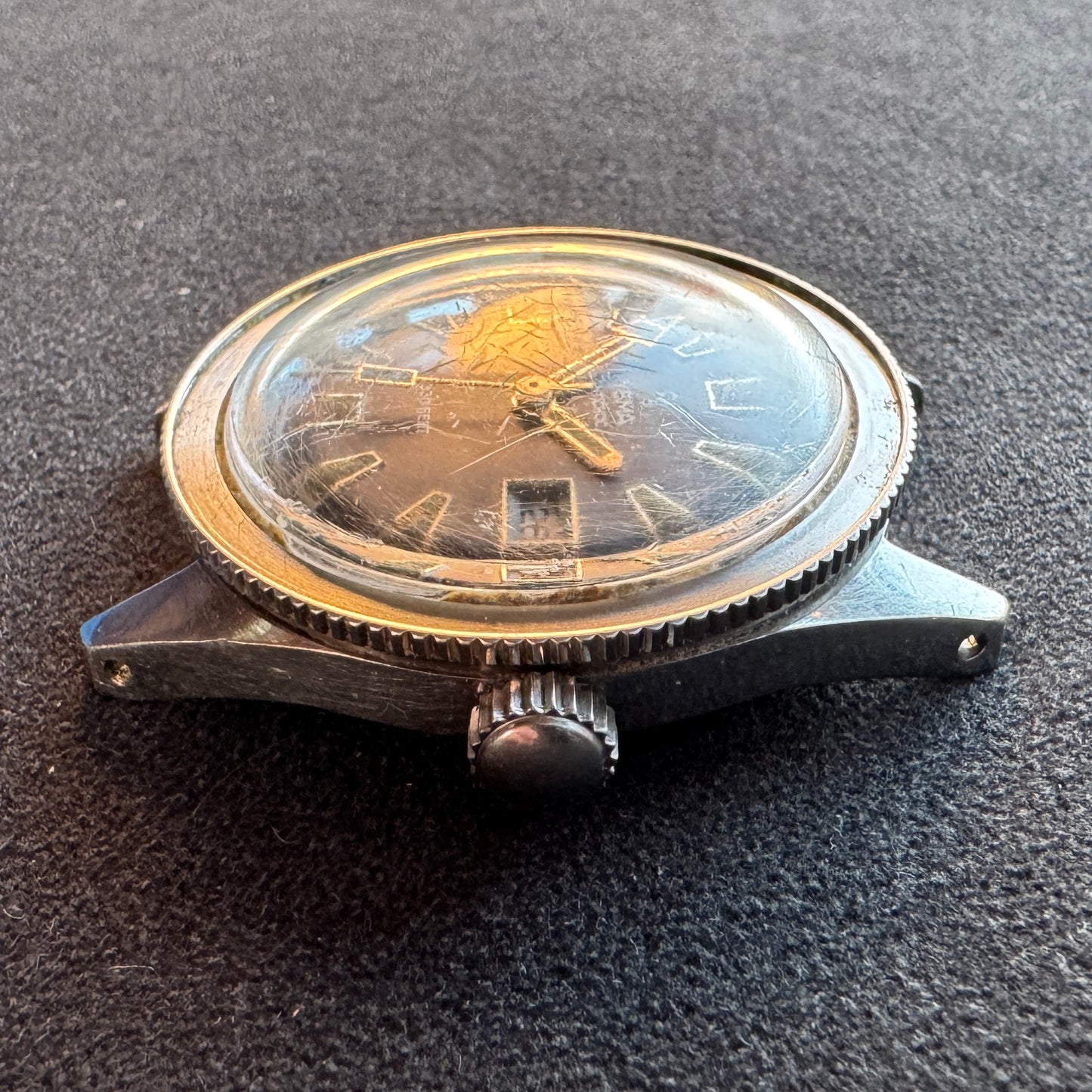 Montre bracelet mécanique ancienne de plongée YEMA - pour pièces