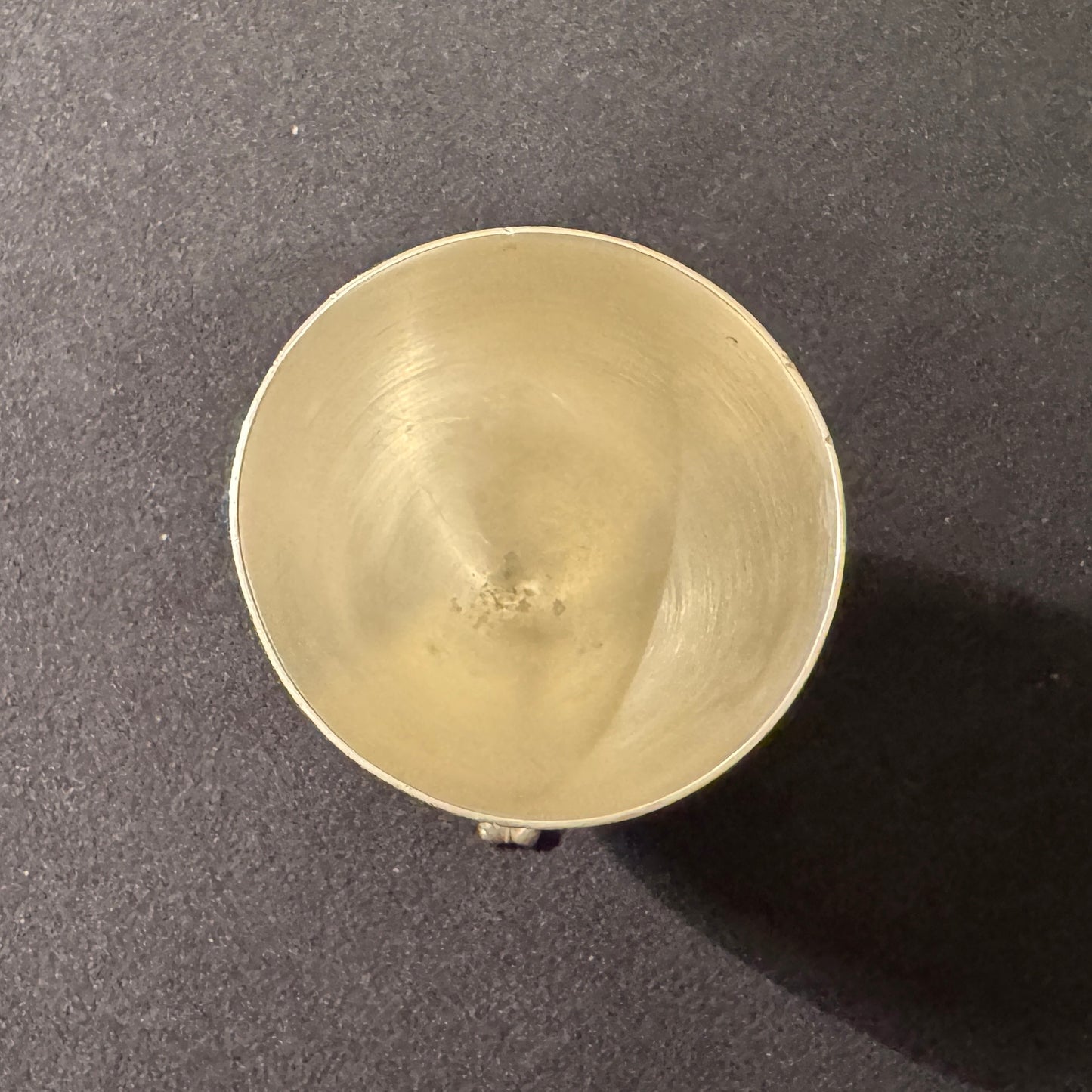 Coquetier tripode ancien en Argent Minerve