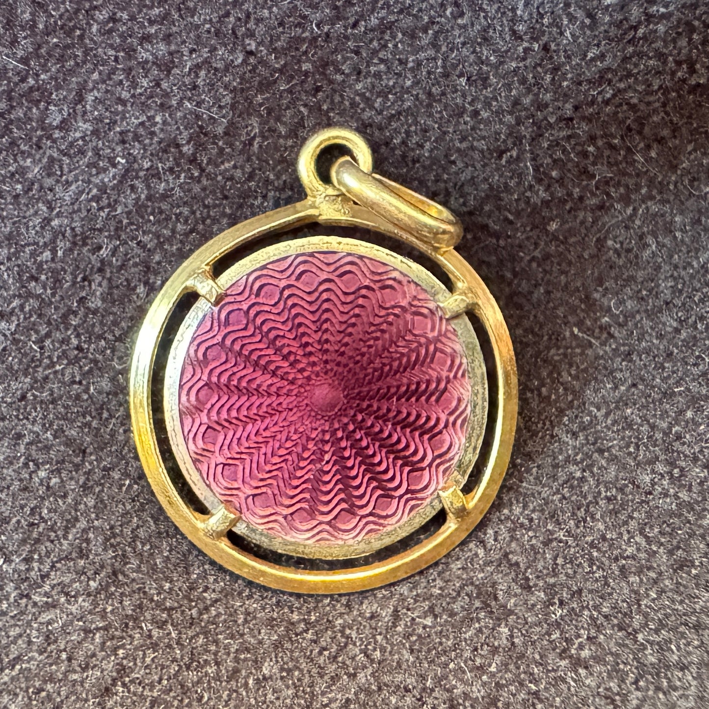 Médaille Religieuse plaqué or émaillé « Sainte vierge »