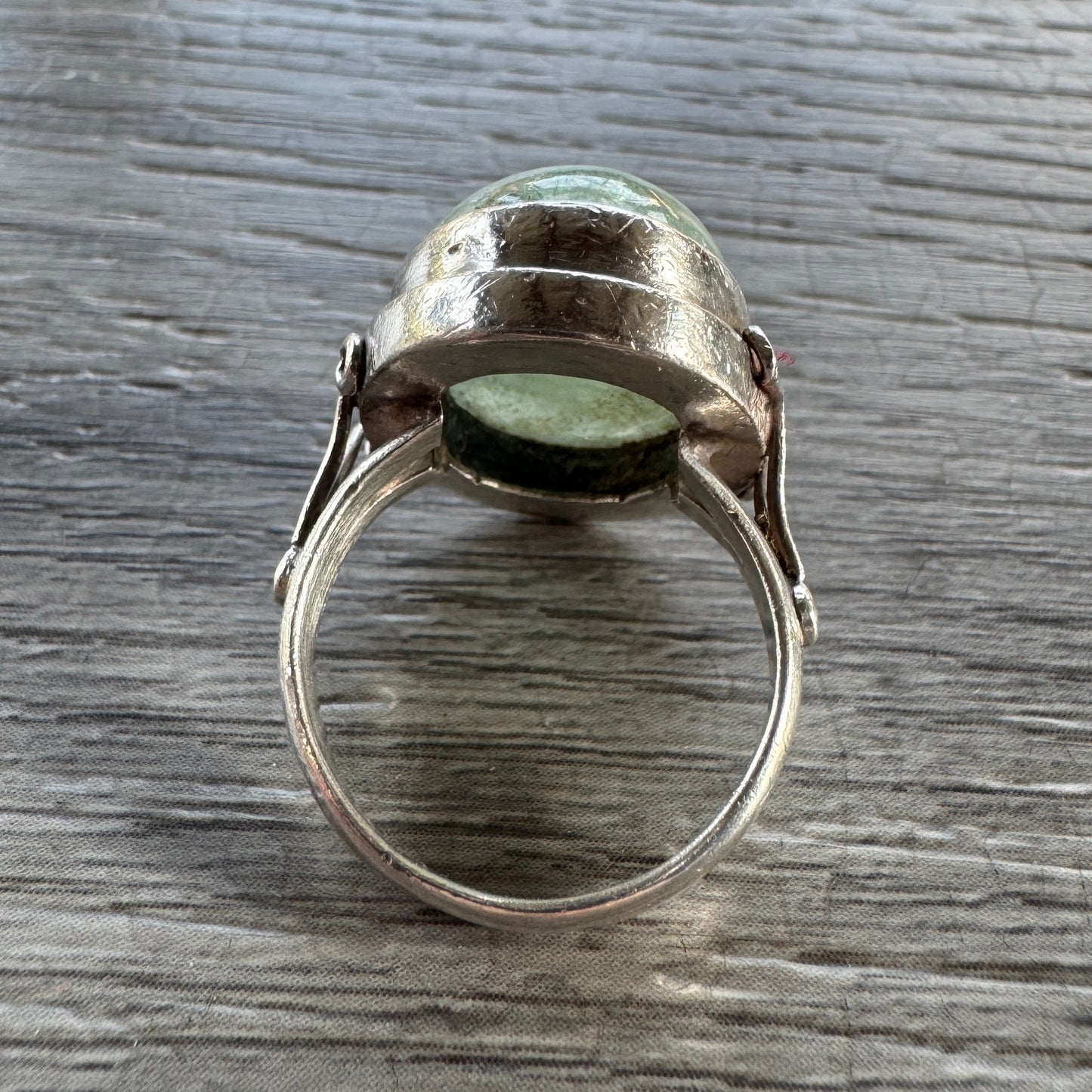 Bague en argent et pierre