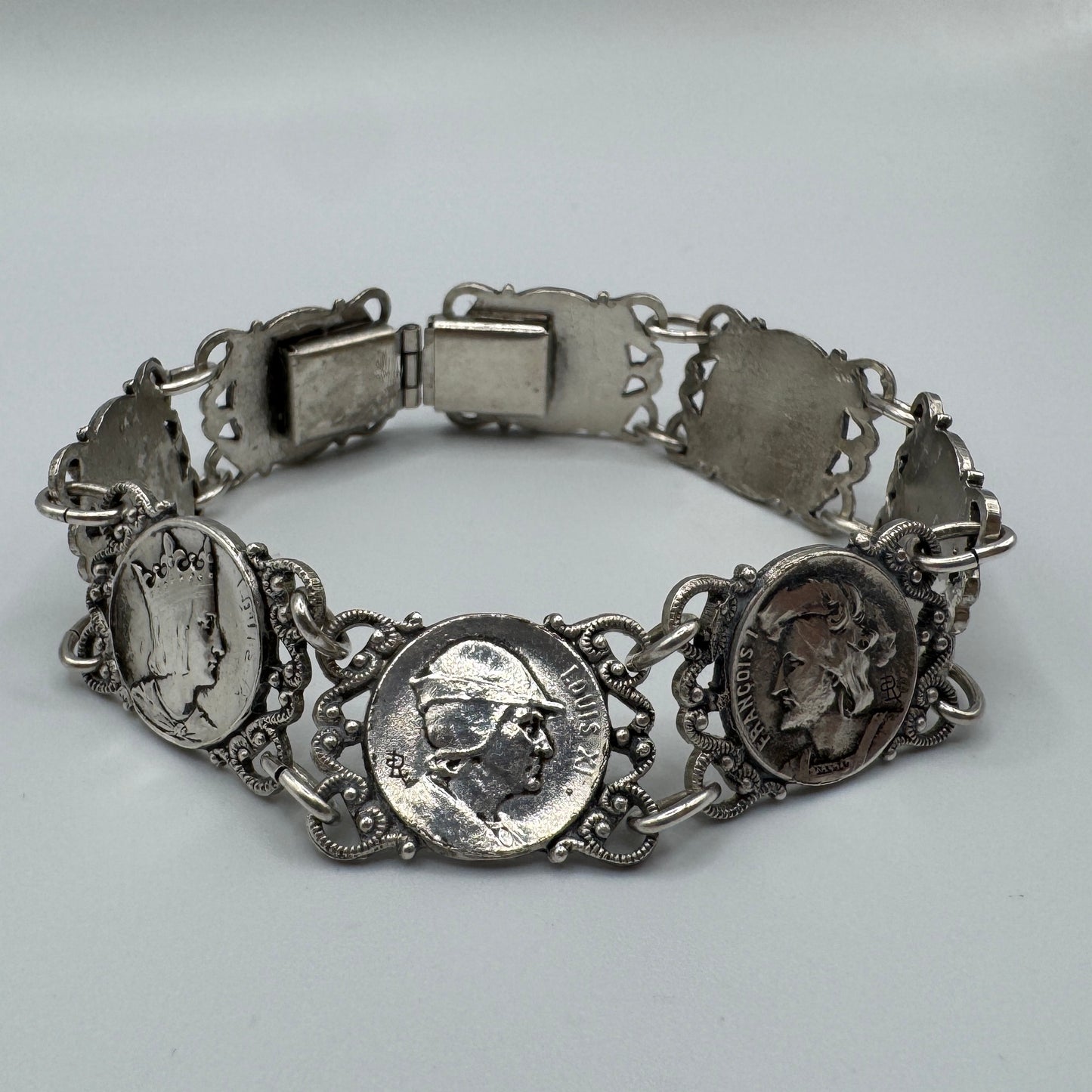 Bracelet ancien Souvenir « Rois de France » métal argenté