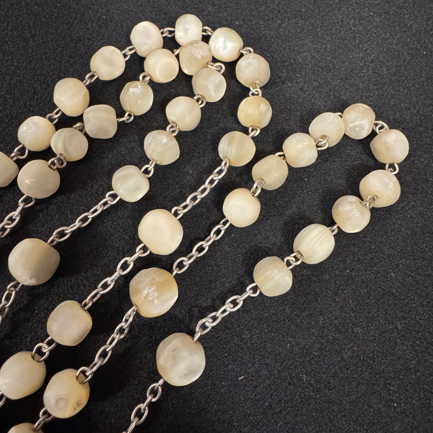 Chapelet ancien XIXeme en argent et perles de nacre