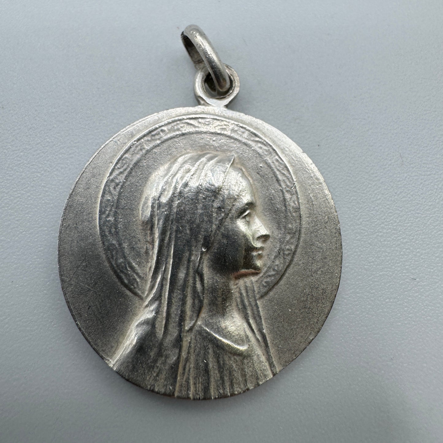 médaille religieuse ancienne « Sainte Blandine »