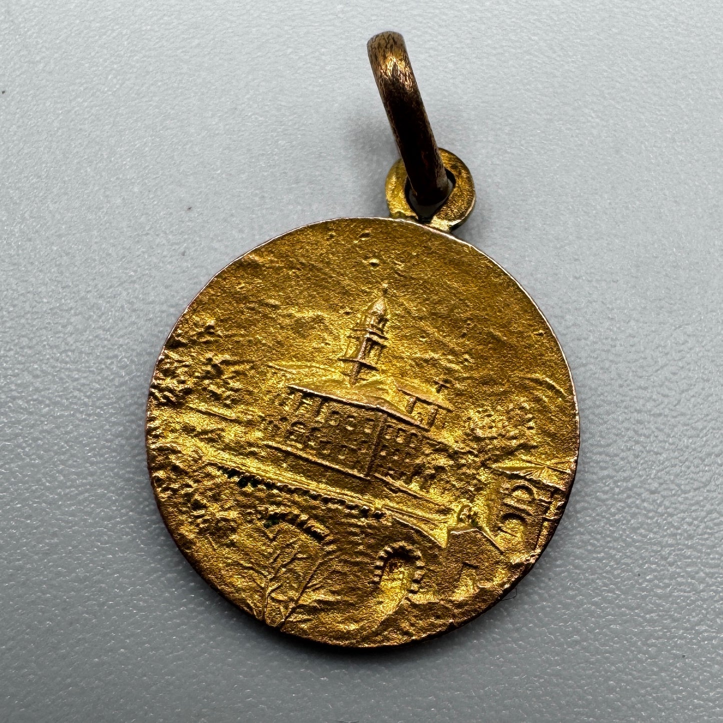 Médaille religieuse ancienne « notre Dame de Laghet »