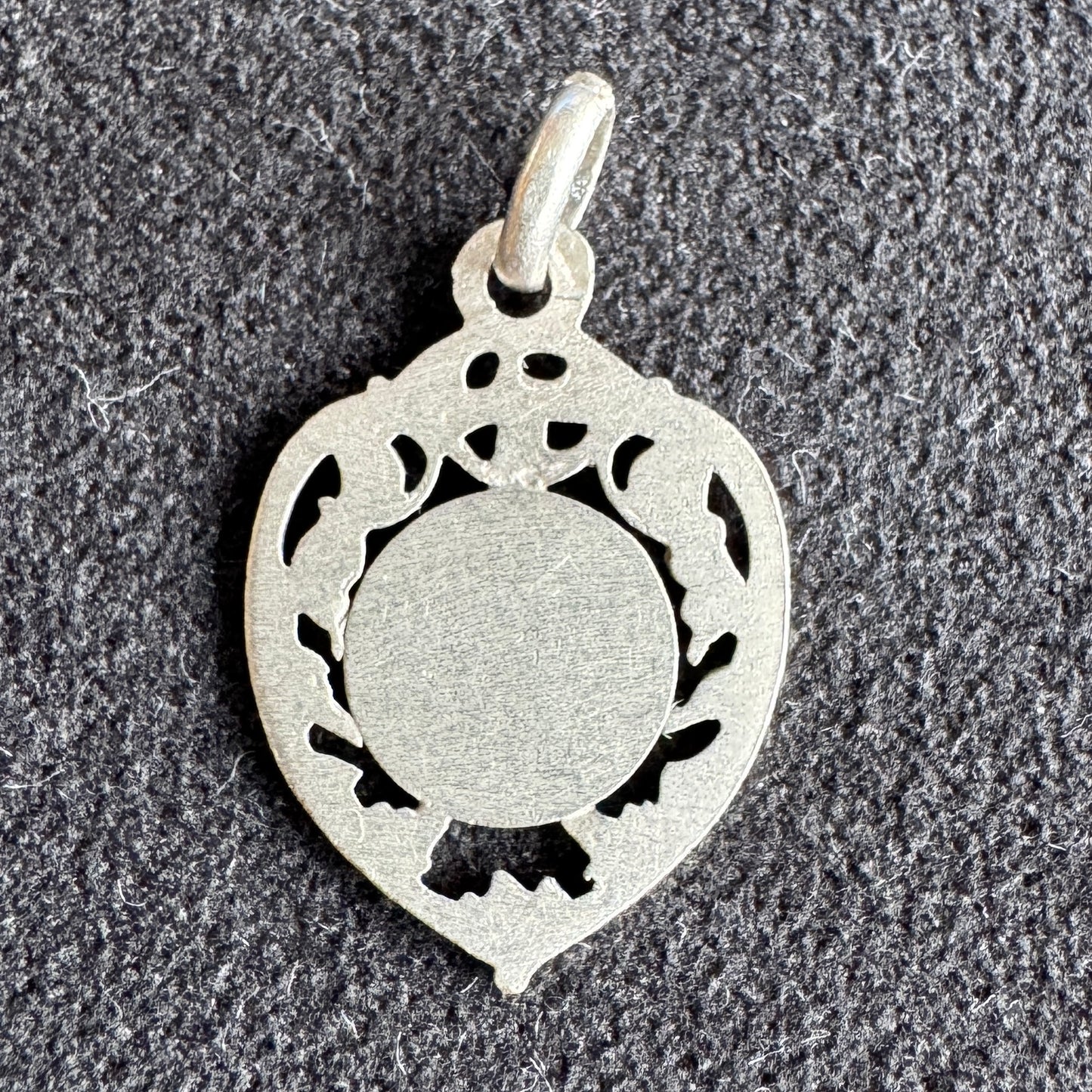 Médaille religieuse ancienne en argent « Sainte Thérèse »