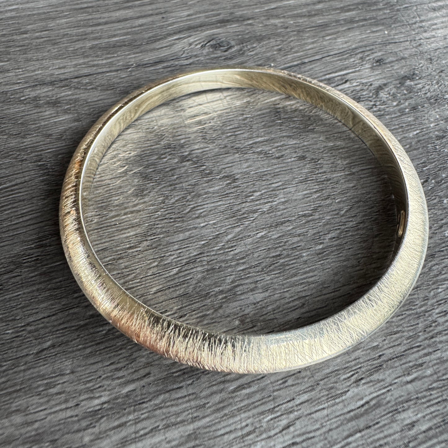 Bracelet en argent vermeil ciselé