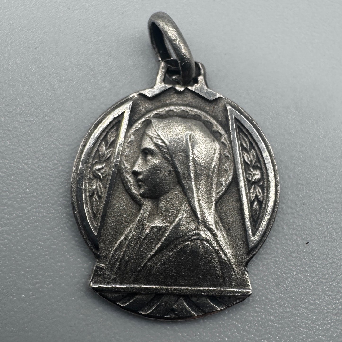 Medaille religieuse ancienne en argent « sainte Vierge »