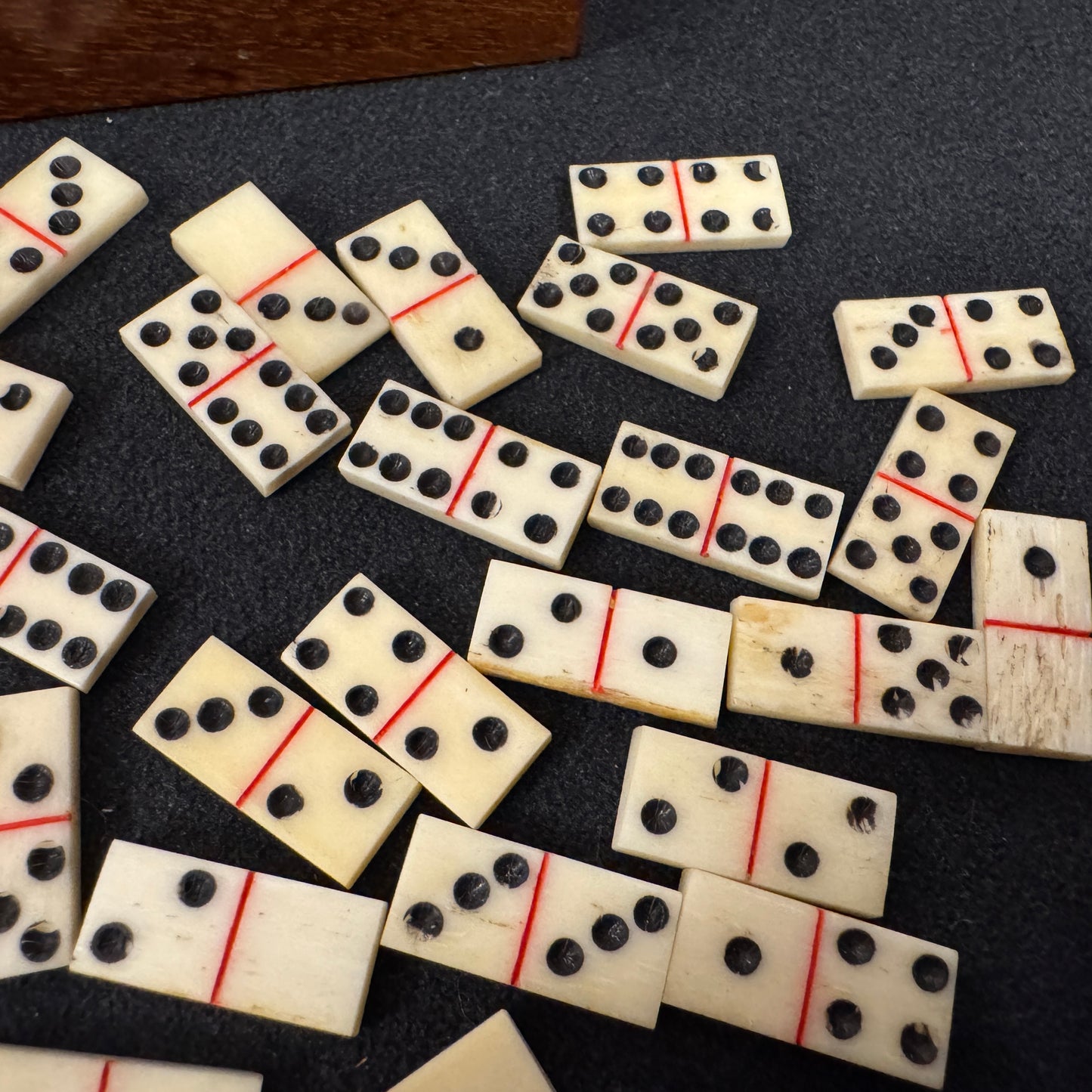 Jeu de dominos XIXe miniature
