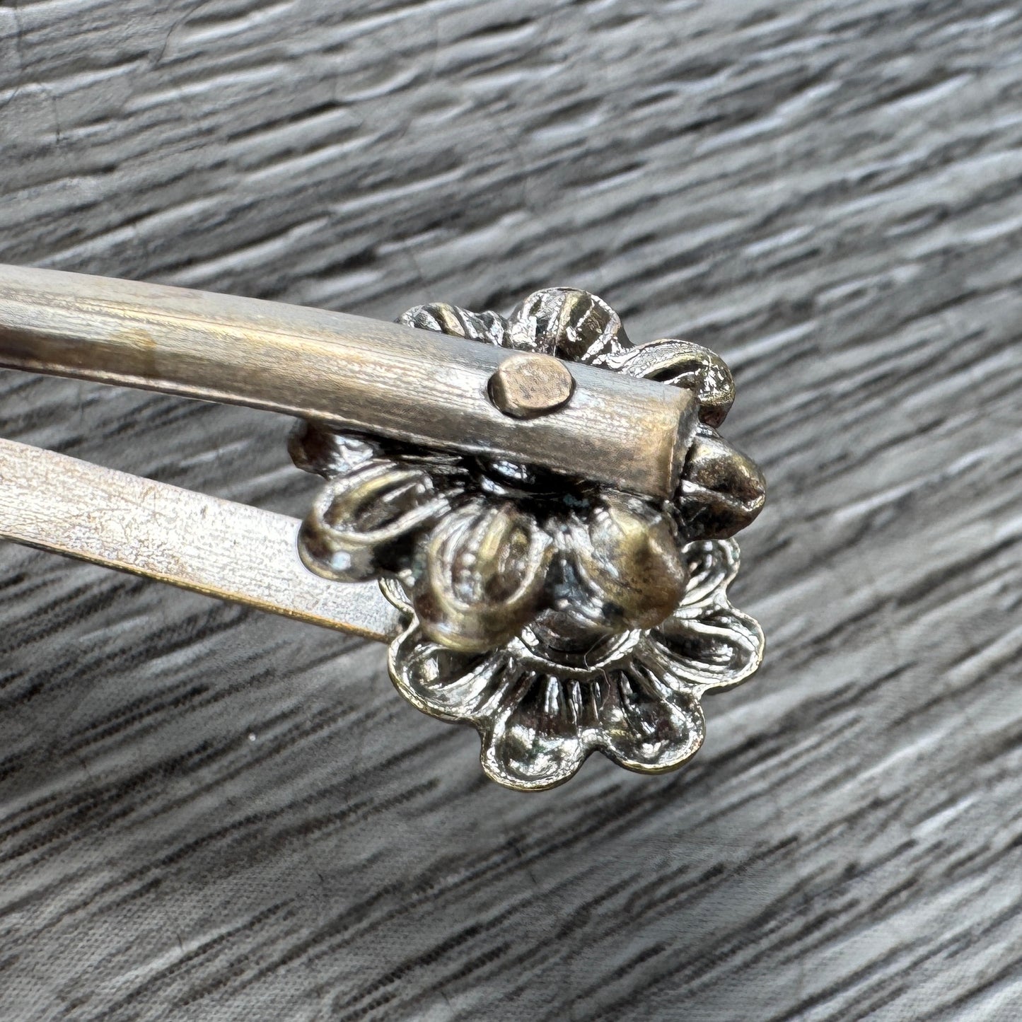 Ancien relève jupe XIXe « saute ruisseau »