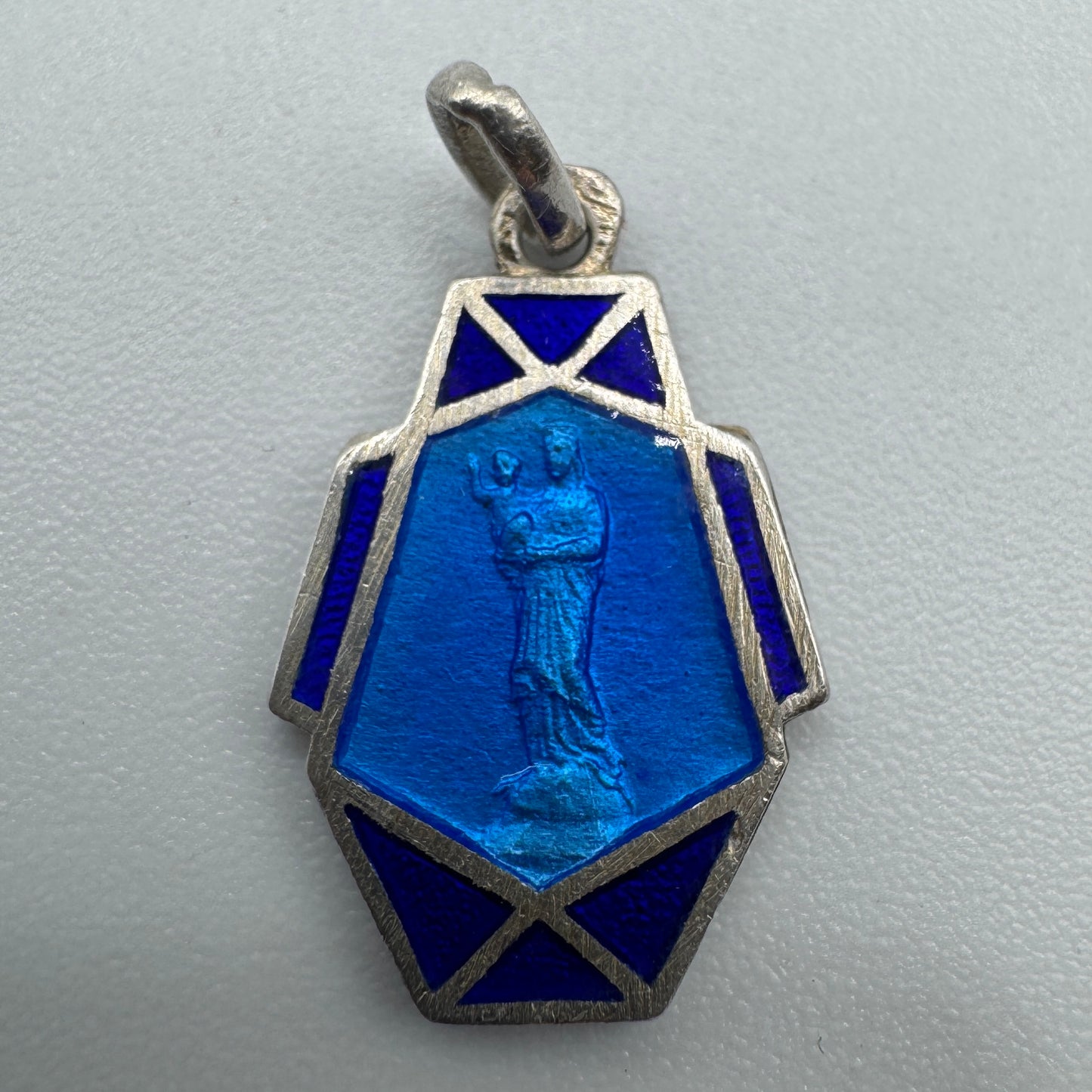 Médaille religieuse ancienne en argent émaillé « Sainte Vierge »