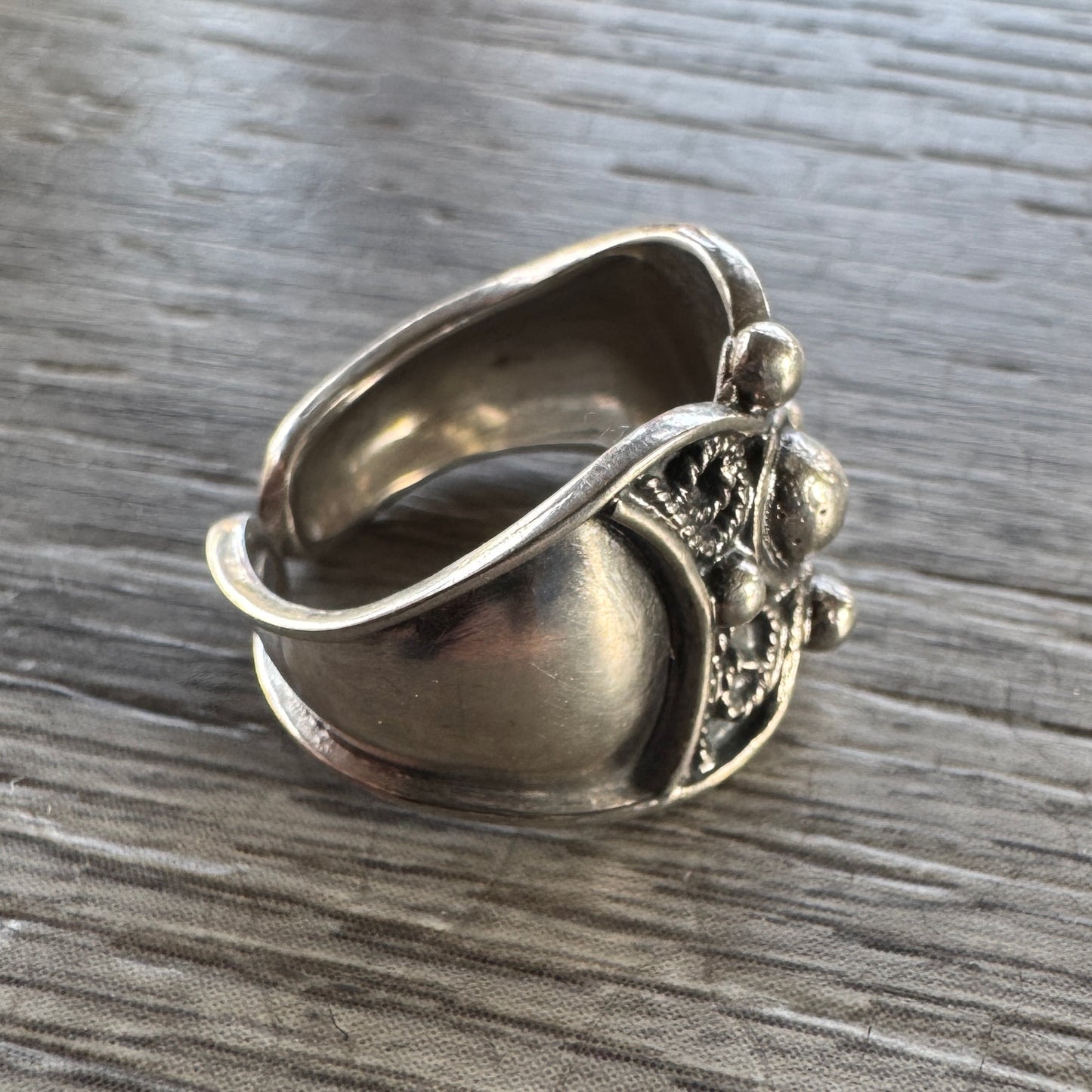 Bague en argent réglage