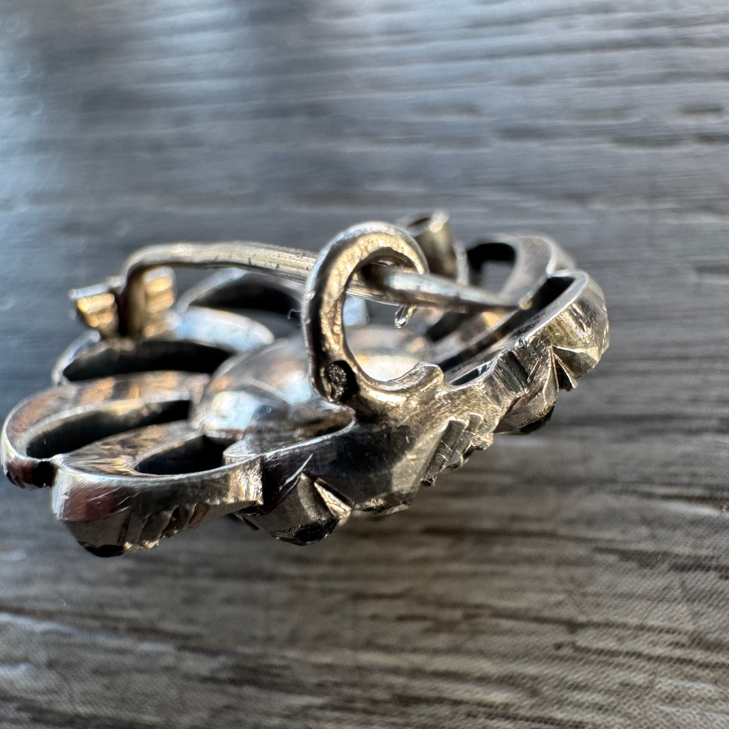 Broche ancienne argent massif et verroterie