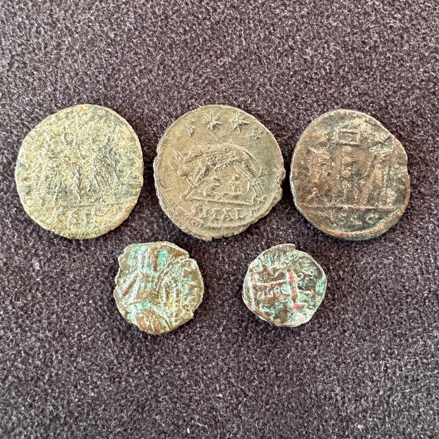 Lot de 5 petites monnaies romaines