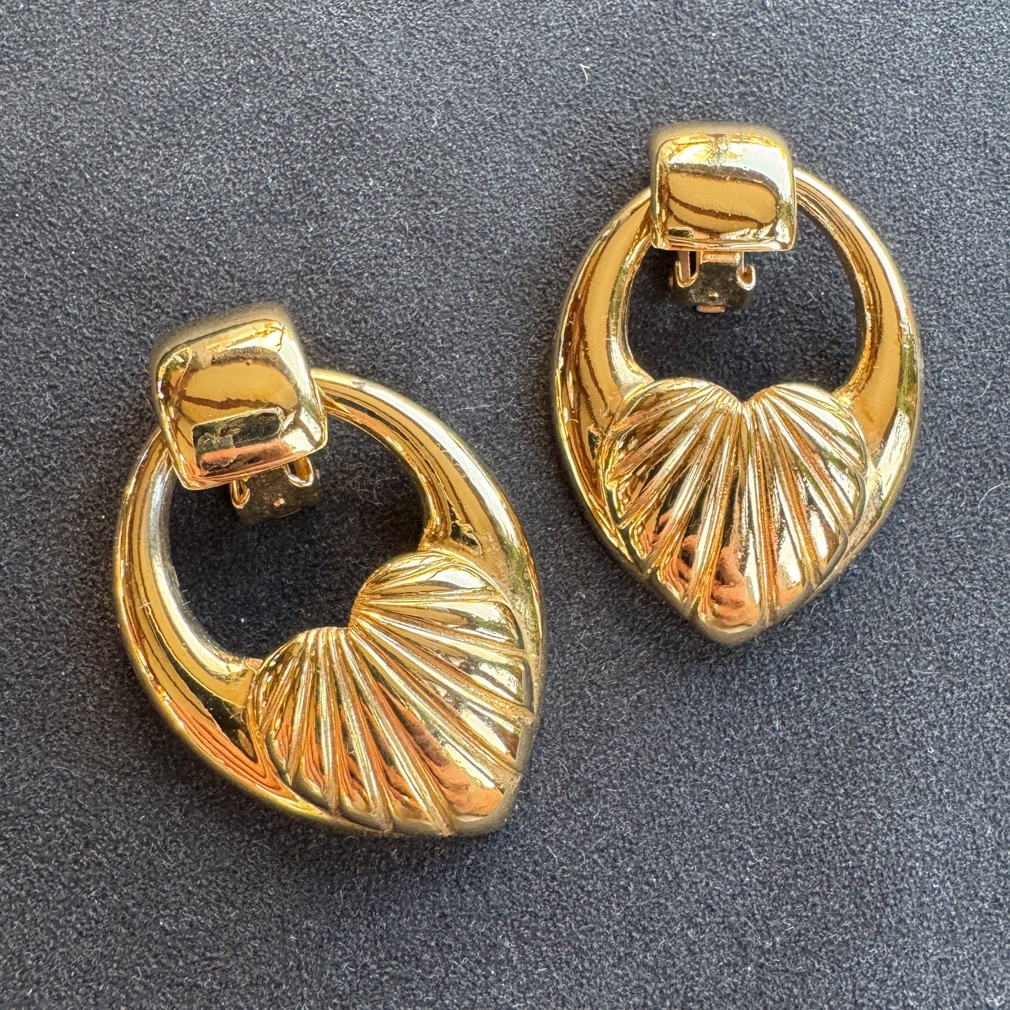 Clips d’oreilles Vintage - métal doré