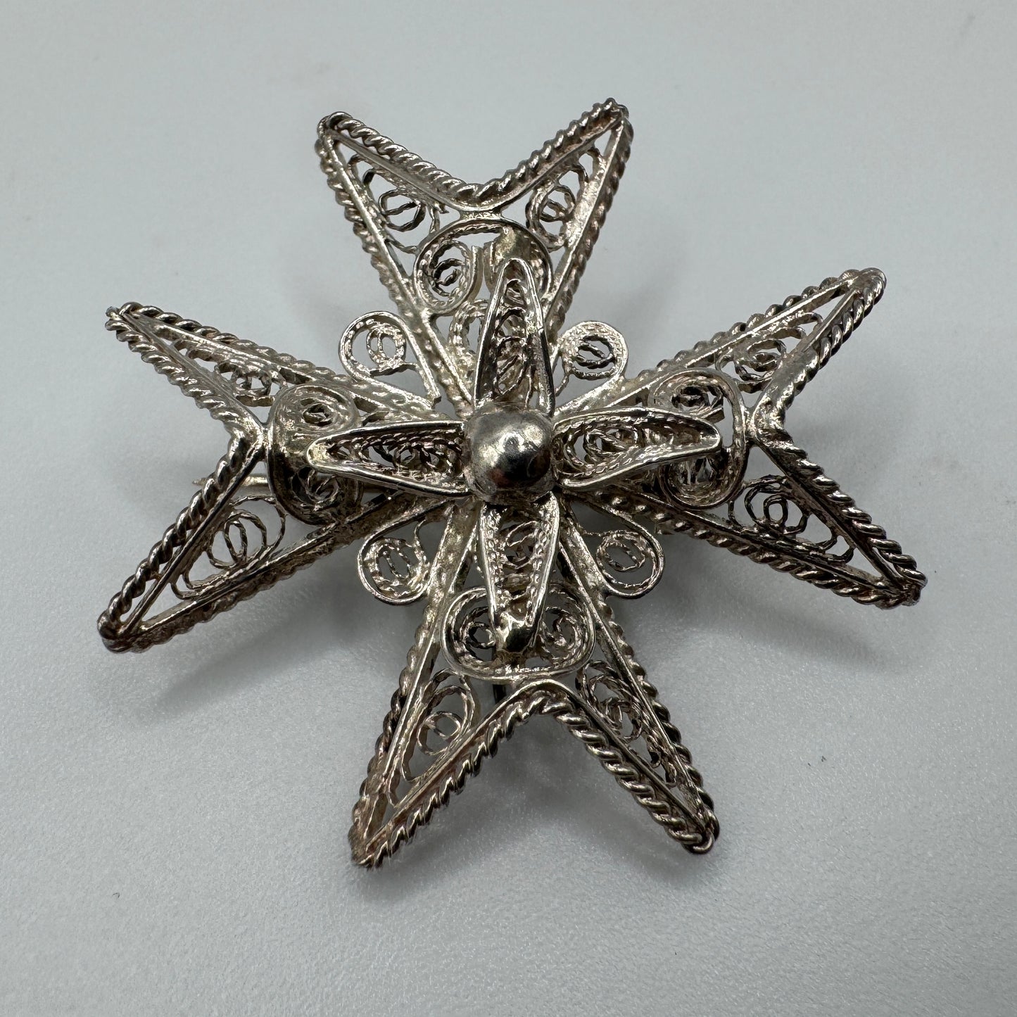 Broche vintage « croix de Malte » - argent massif