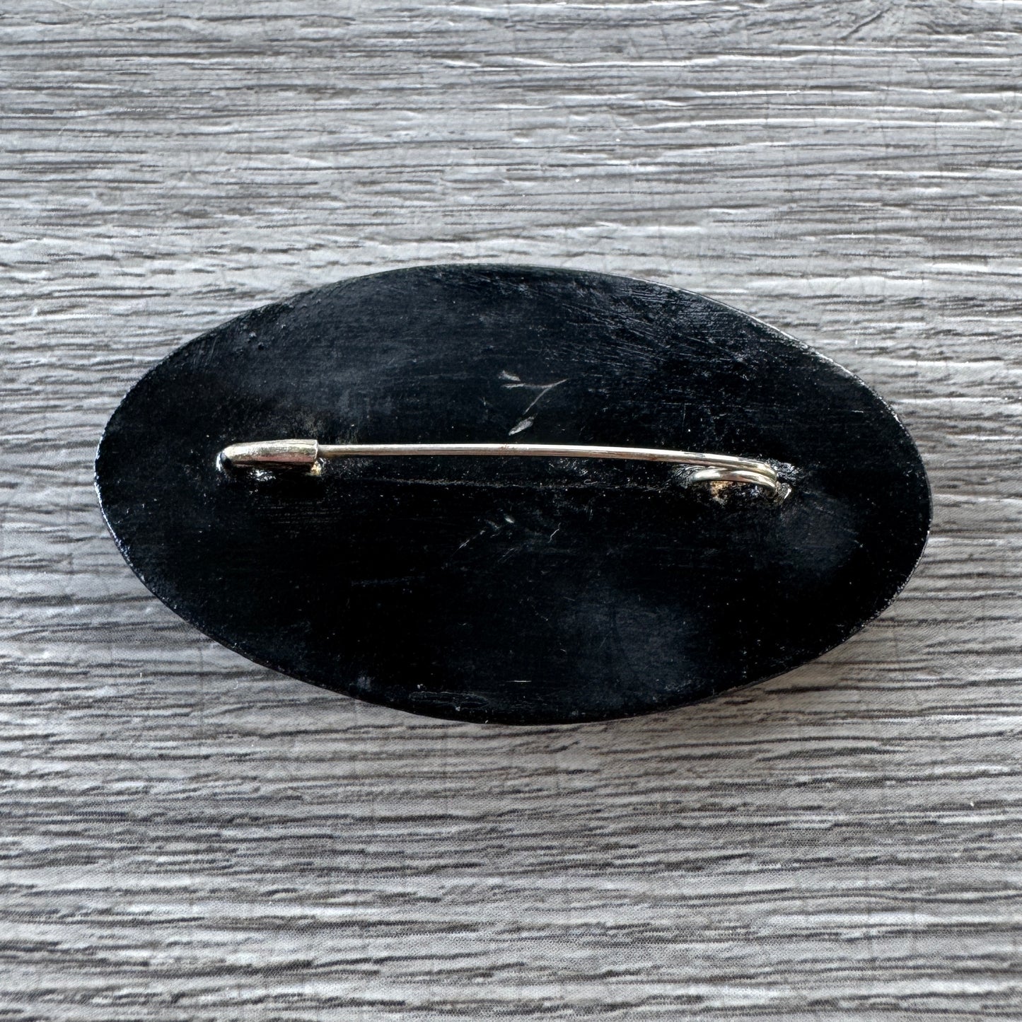Broche Vintage Russe - bois laqué peint