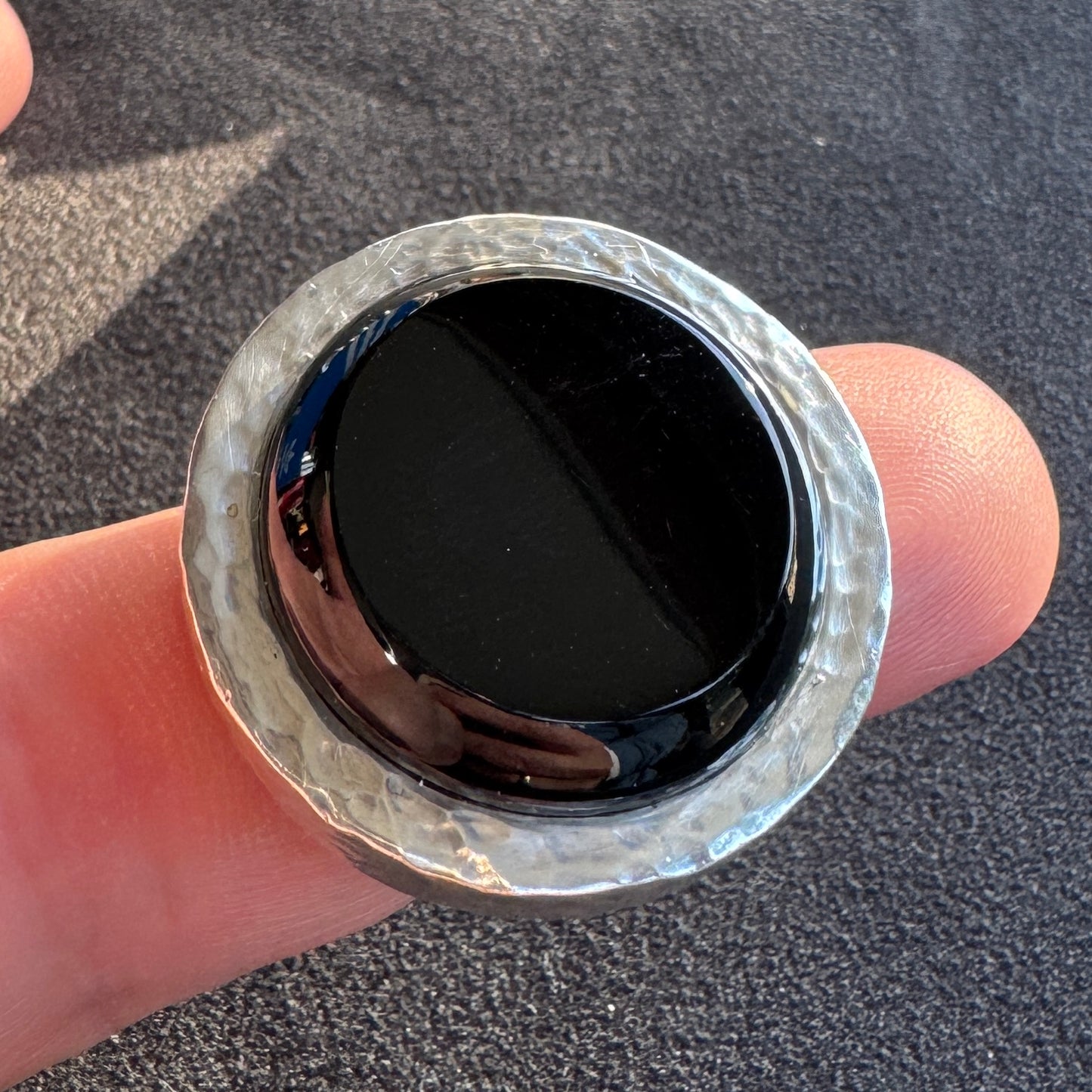 Bague de créateur en argent signée GE