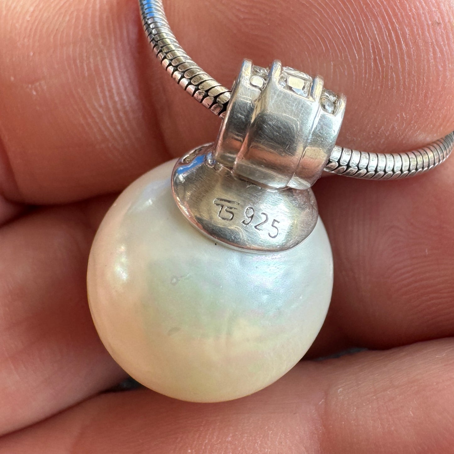 Collier en argent 925 et grosse perle synthétique