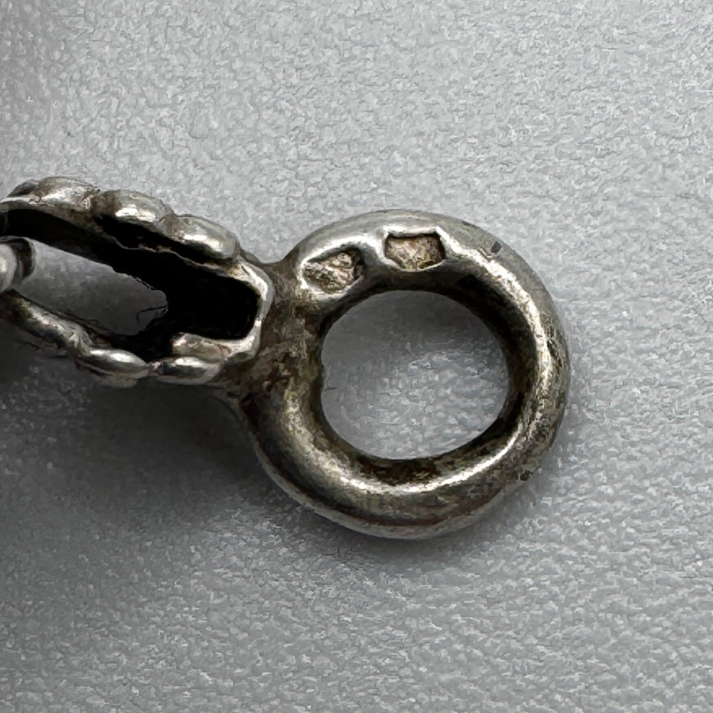 Bracelet ancien en argent vers 1900